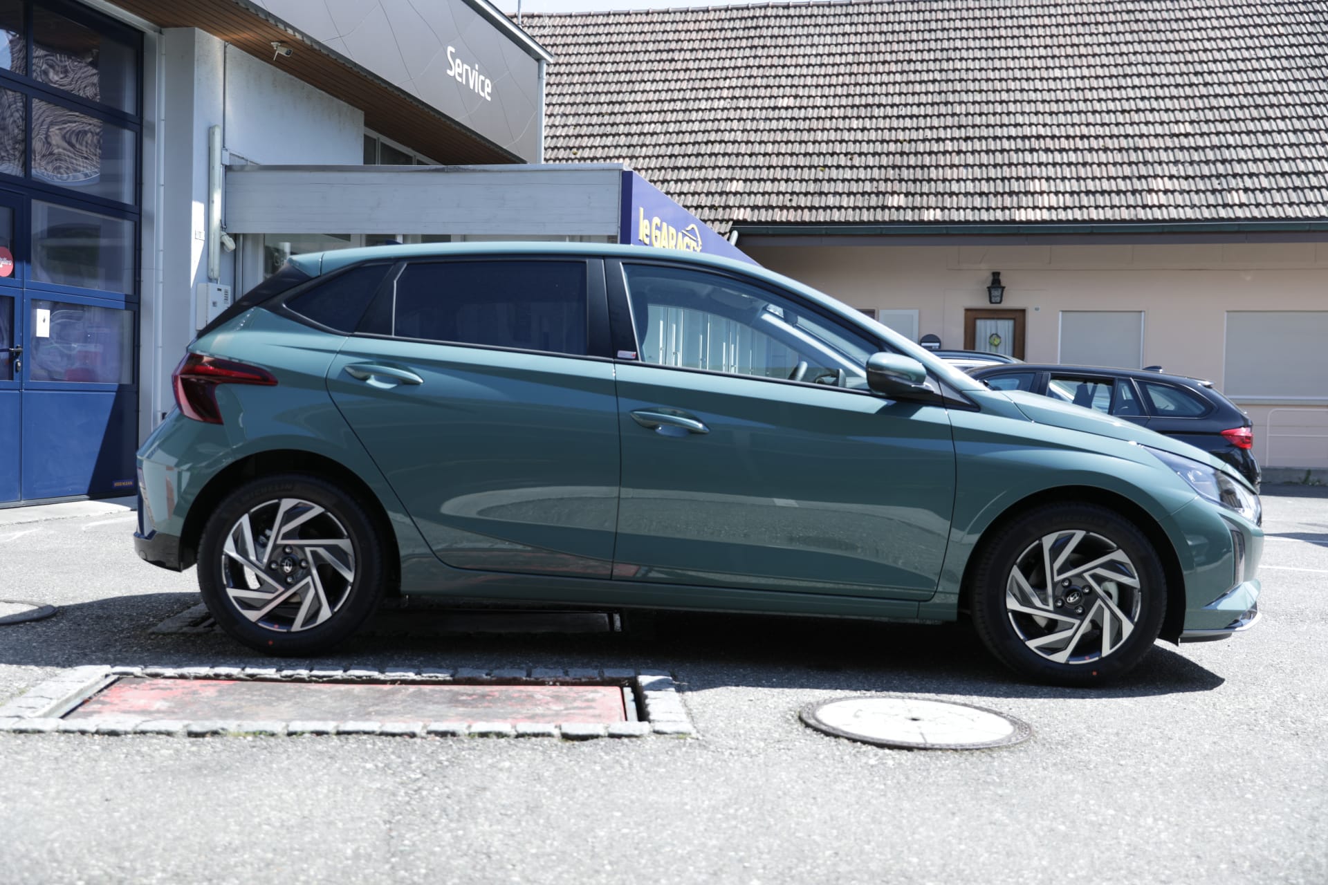 HYUNDAI i20 1.0 T-GDi Amplia DCT-image-5