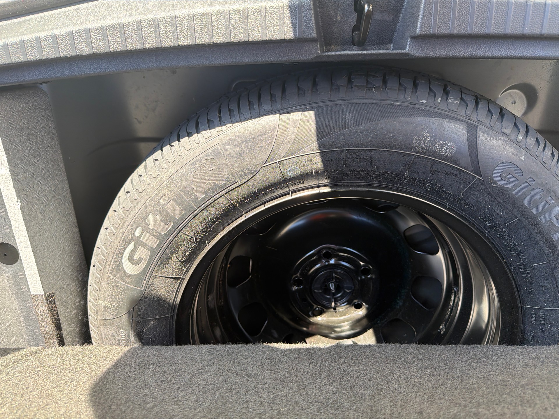DACIA Duster TCe 125 Comfort 4x4-image-19