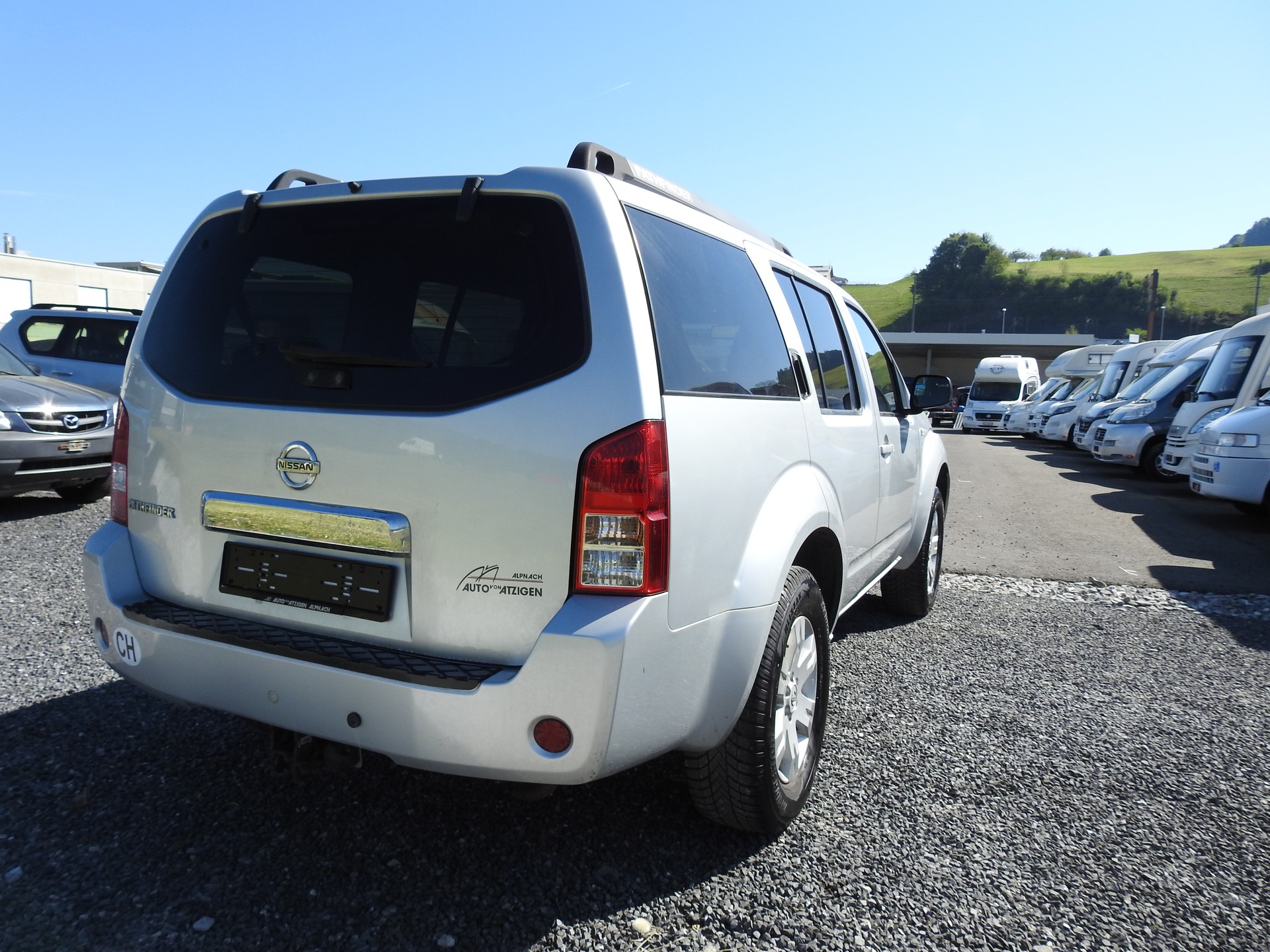 NISSAN Pathfinder 2.5 dCi SE-image-5