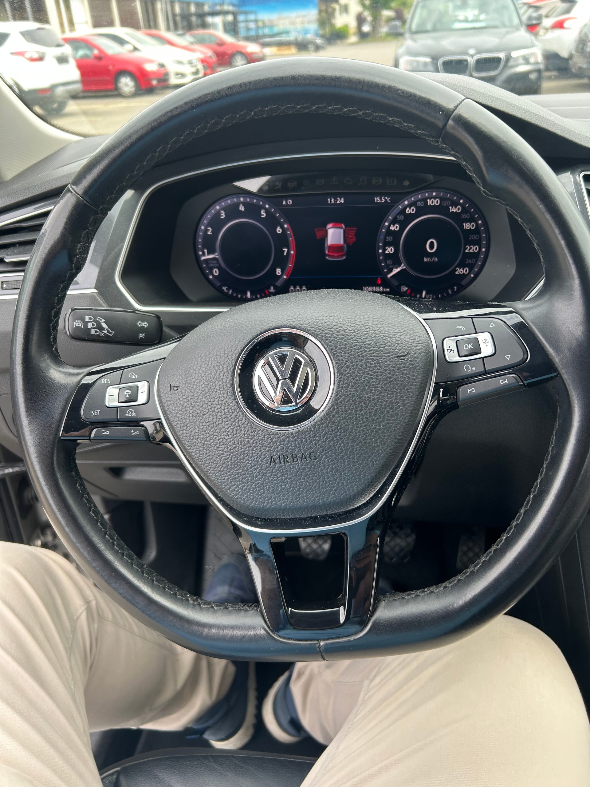 VW Tiguan 2.0TSI Highline 4Motion-image-7