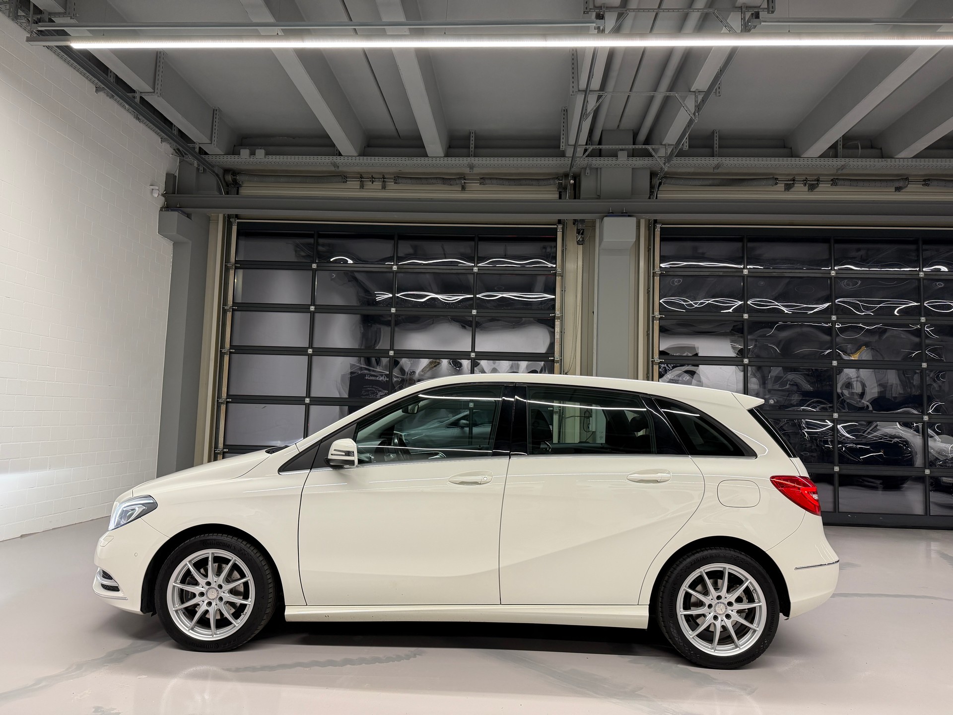 MERCEDES-BENZ B 200 CDI *Frisch MFK*Garantie*Gepflegtes CH-Auto*Sport Pack*Tempomat*Rückfahrkamera*-image-6