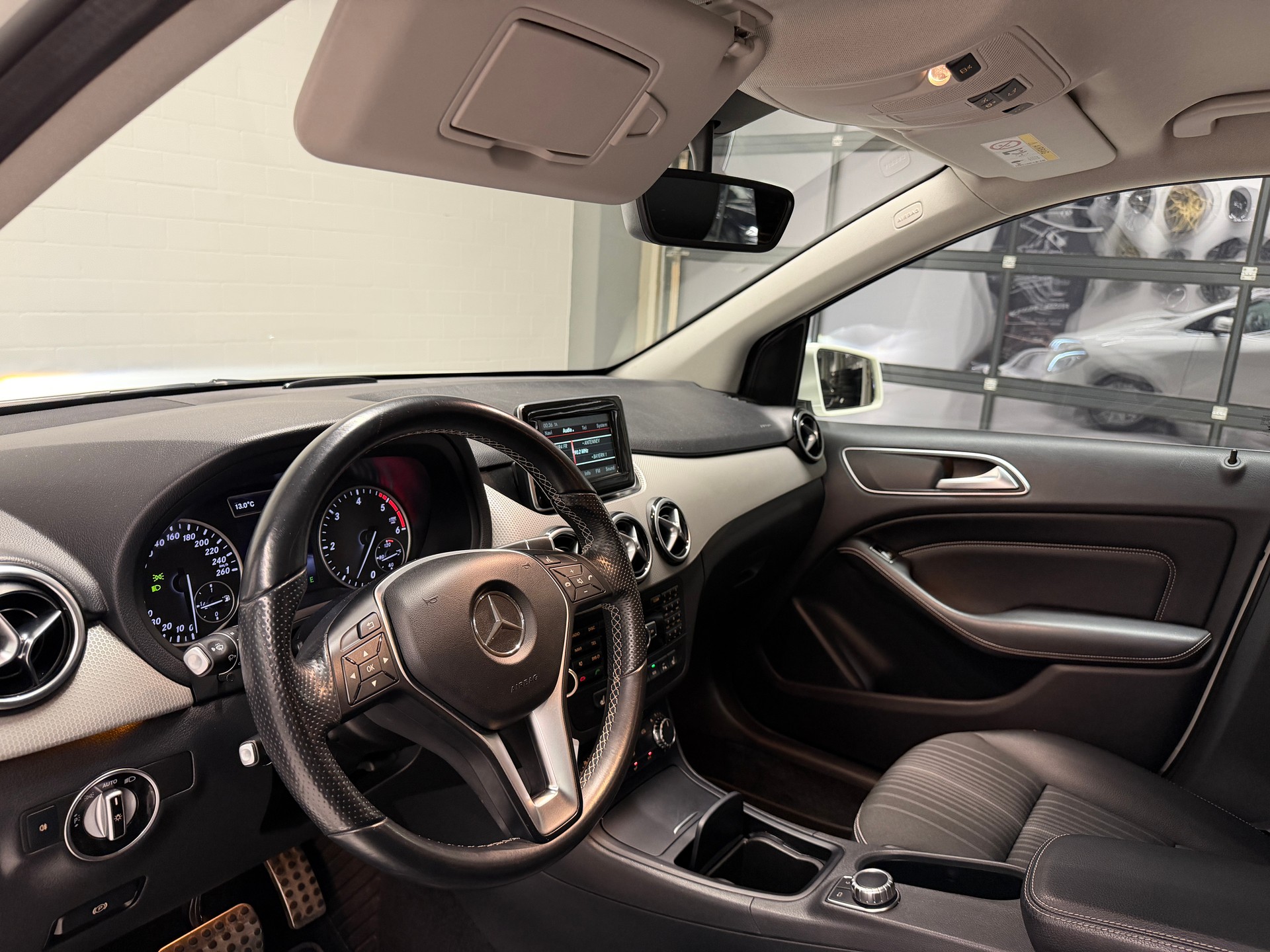 MERCEDES-BENZ B 200 CDI *Frisch MFK*Garantie*Gepflegtes CH-Auto*Sport Pack*Tempomat*Rückfahrkamera*-image-14