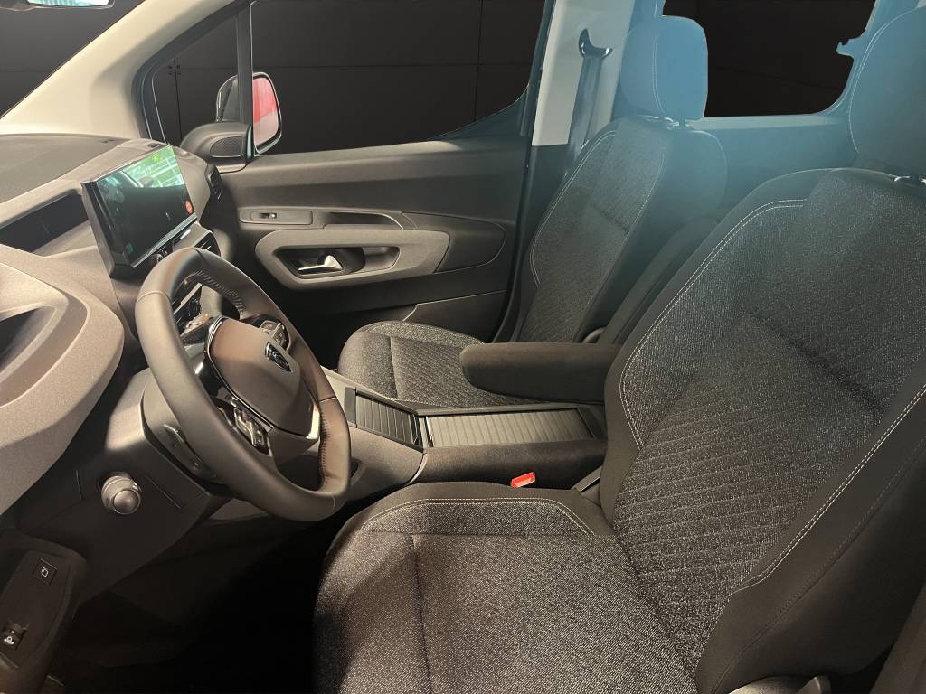 PEUGEOT Rifter Long 1.5 BlueHDi Allure EAT8-image-7