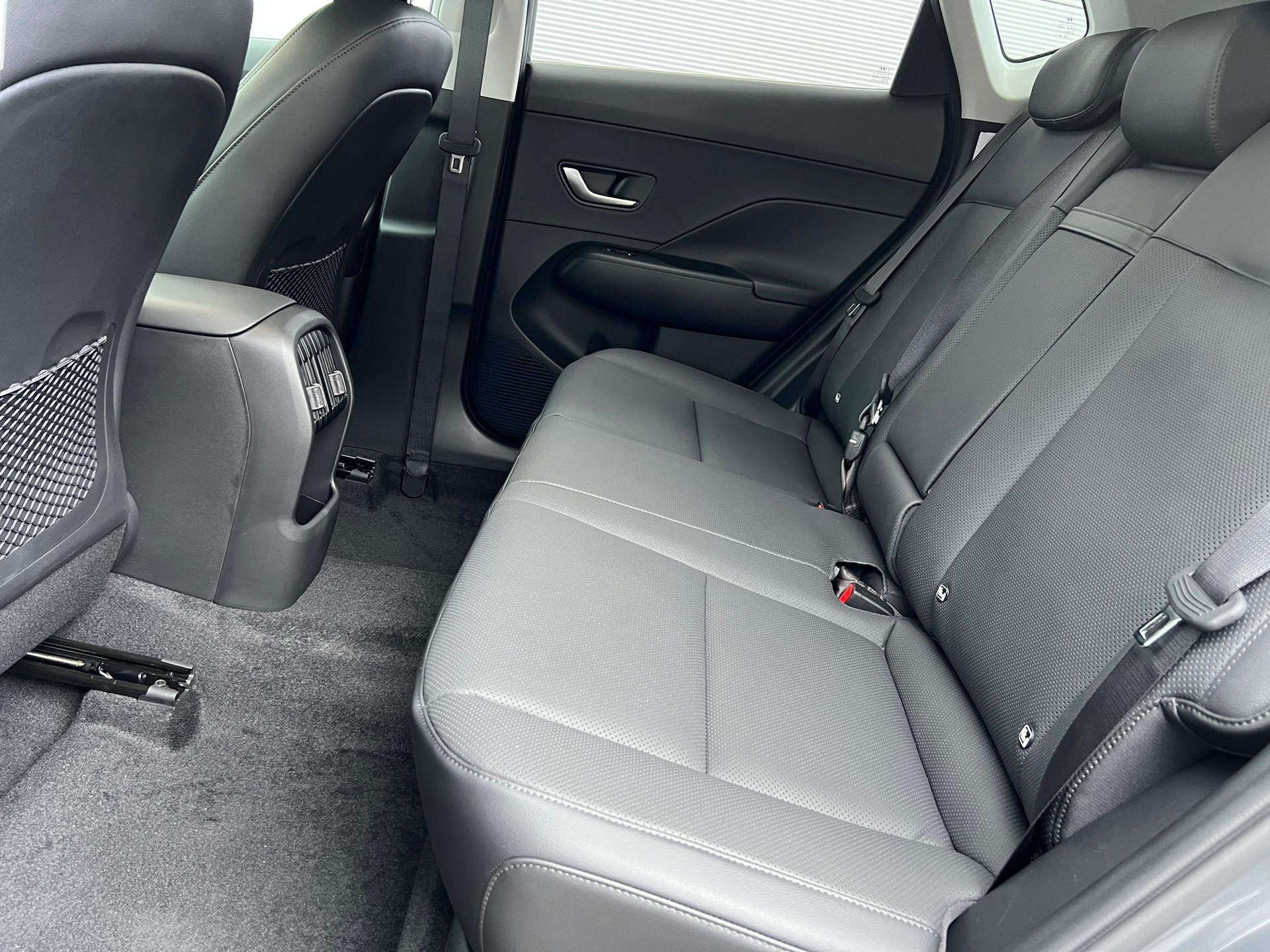HYUNDAI Kona 1.6 GDi HEV Vertex DCT-image-12