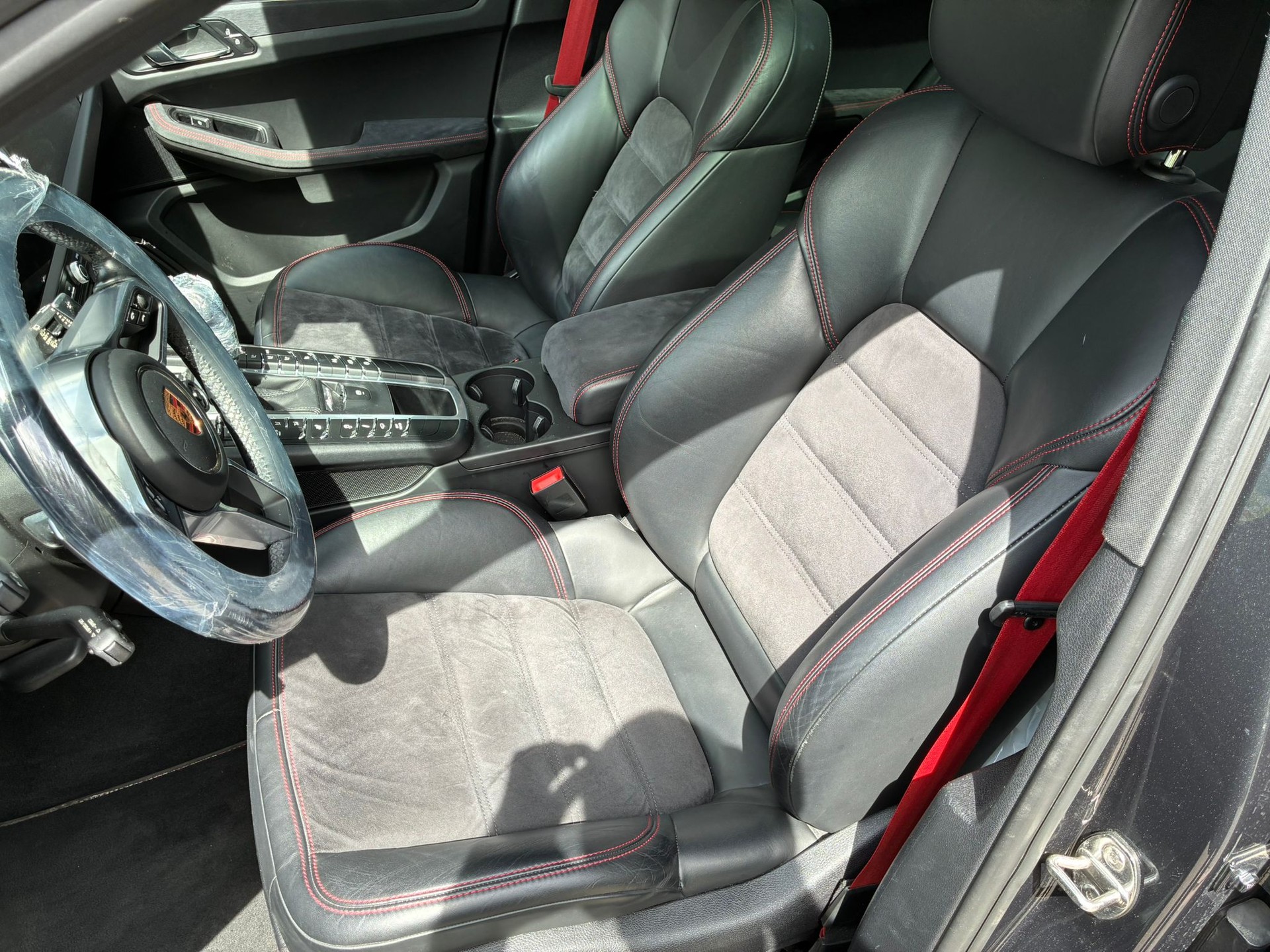 PORSCHE Macan GTS PDK-image-25
