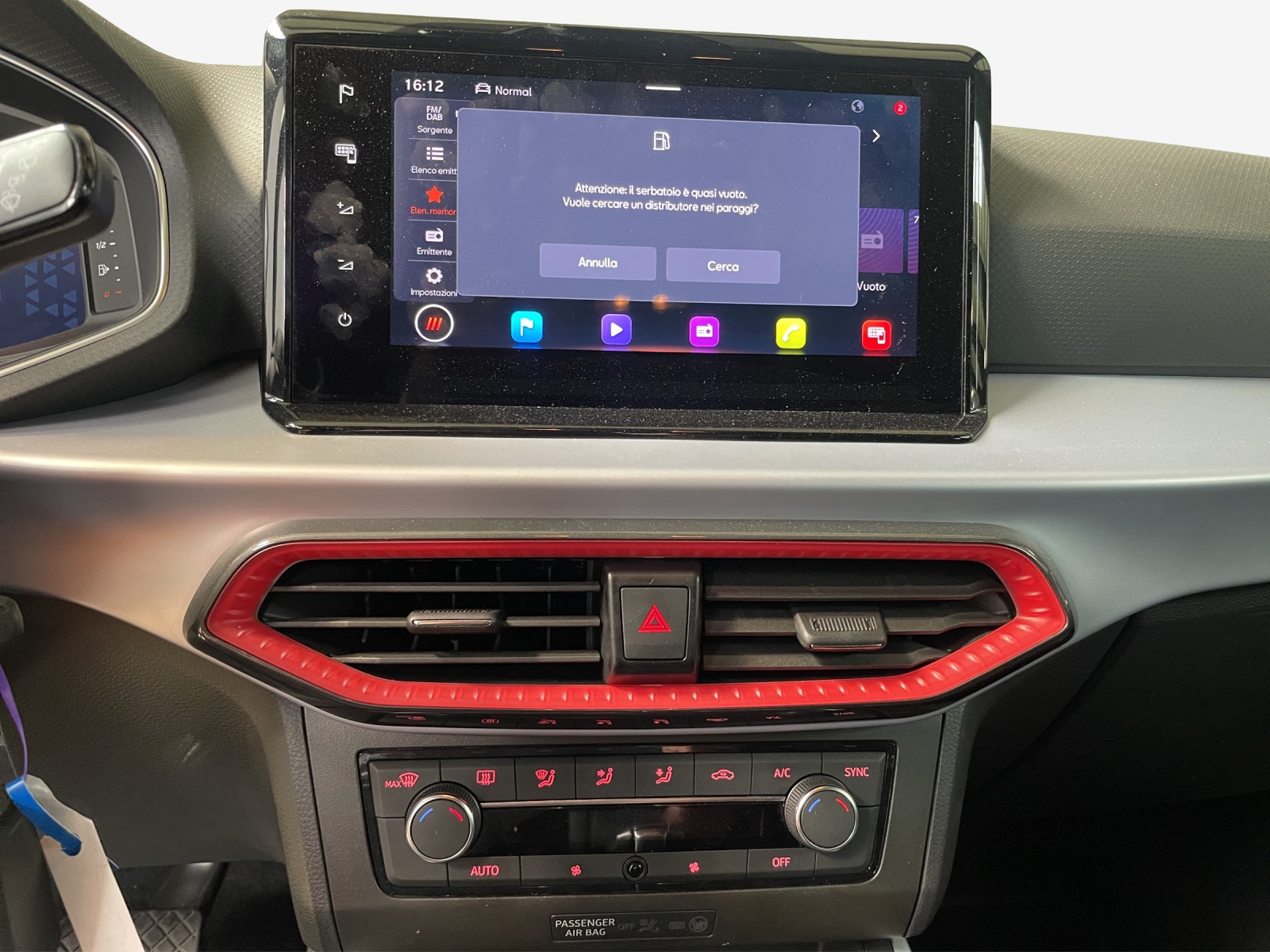 SEAT Arona 1.5 Eco TSI FR DSG-image-10