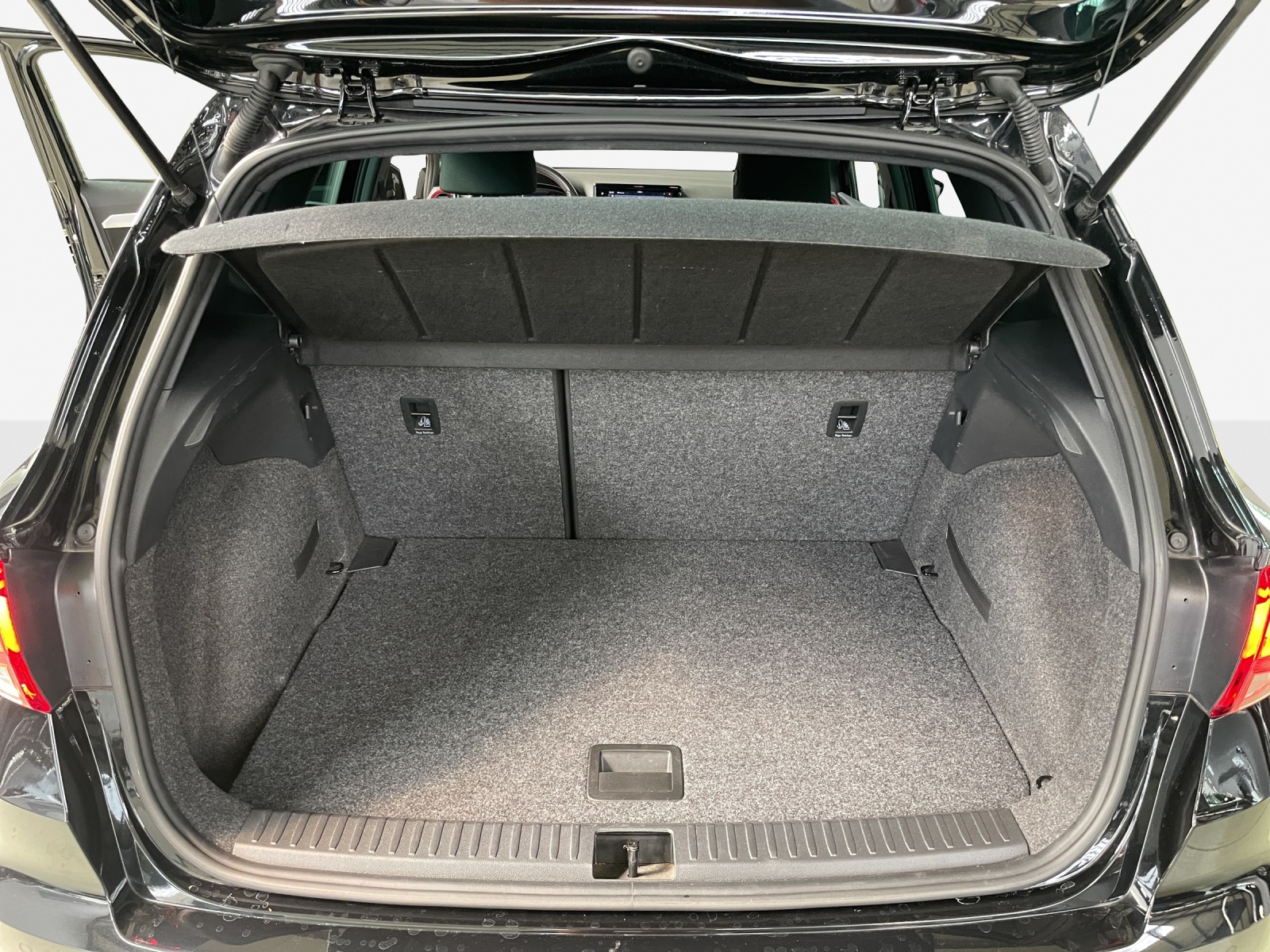 SEAT Arona 1.5 Eco TSI FR DSG-image-12