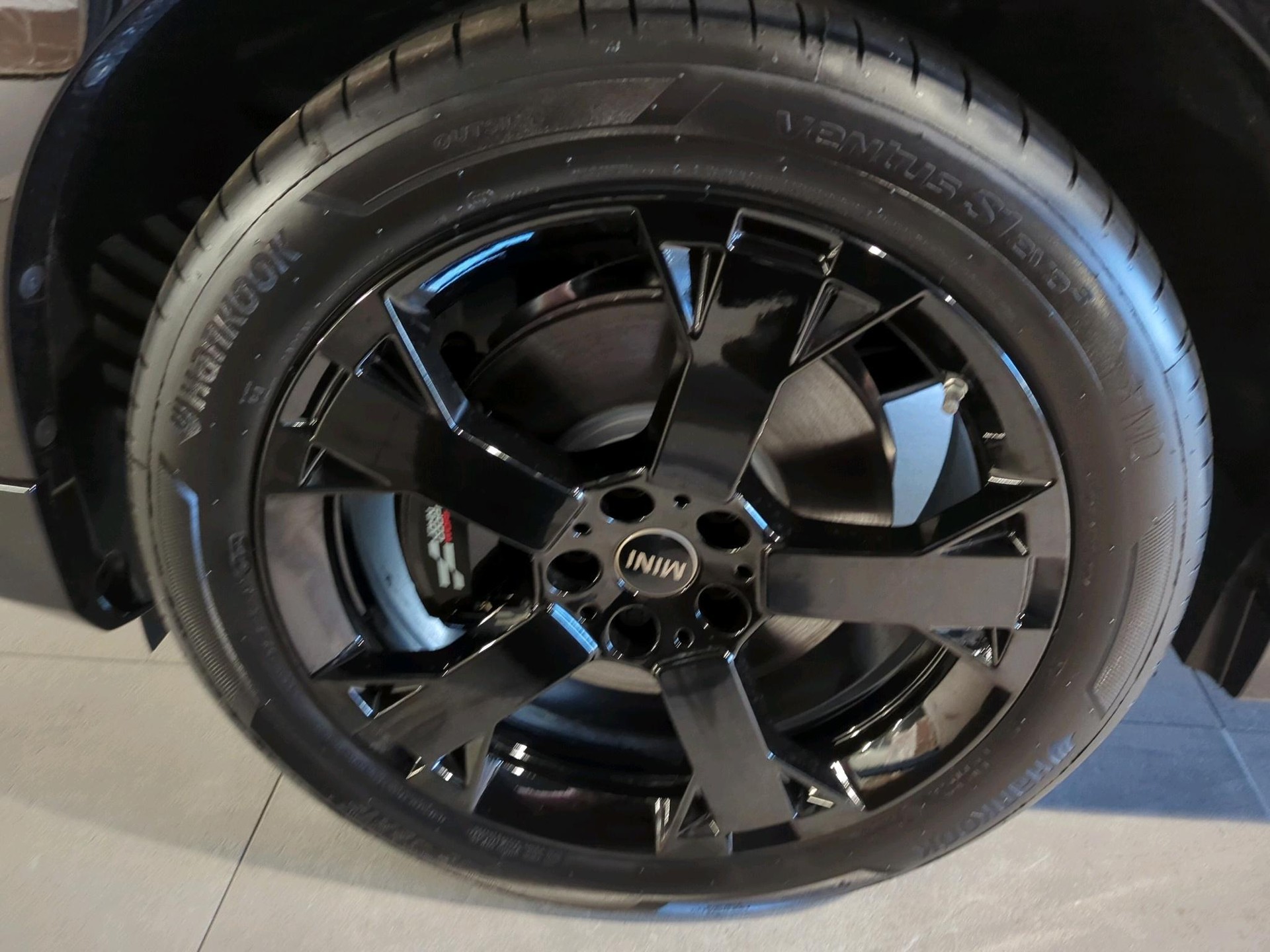 MINI Countryman SE ALL4-image-16