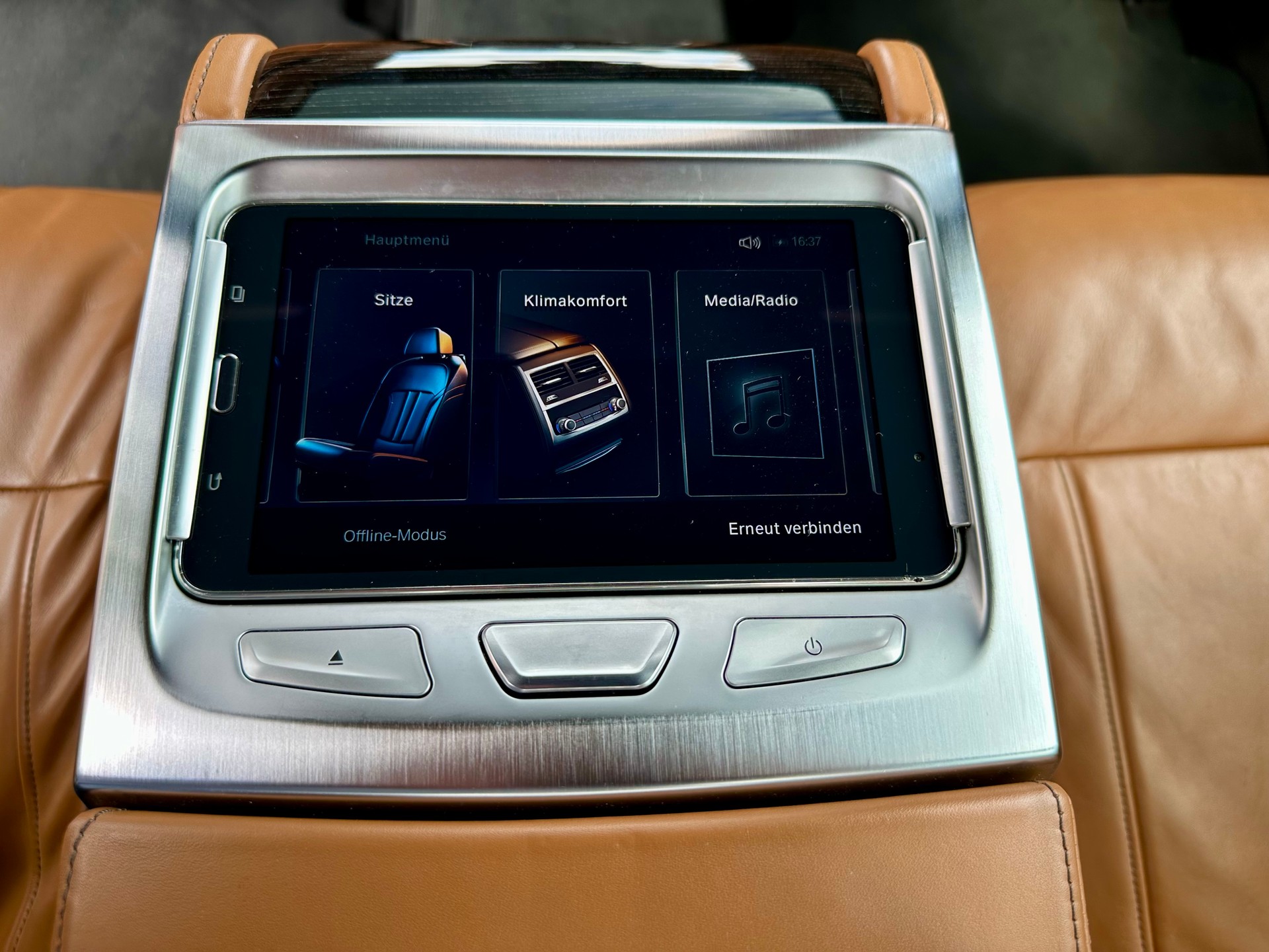 BMW 750Li xDrive-image-19