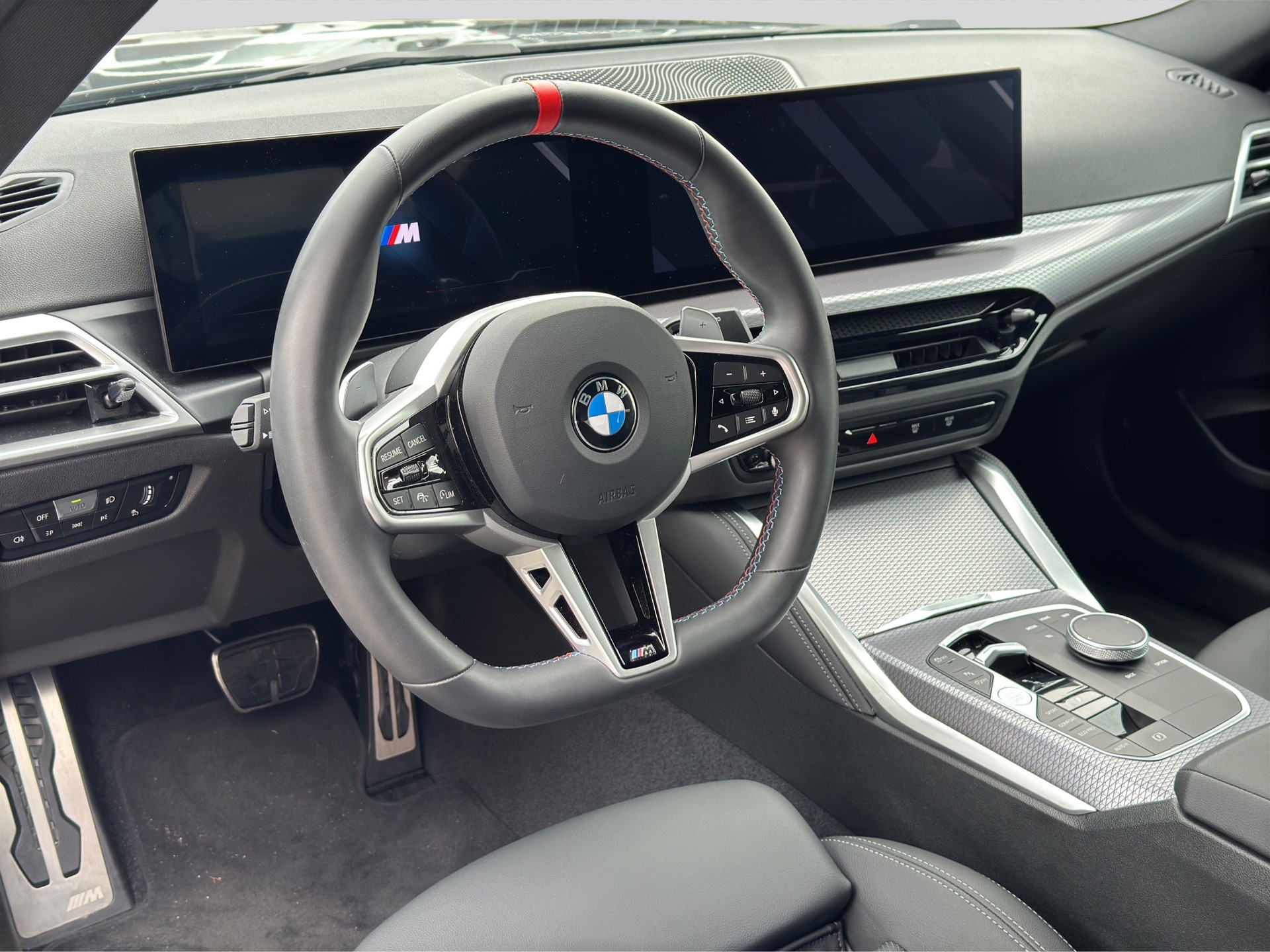 BMW M240i xDrive M Sport Pro Shadow Line Steptronic-image-6