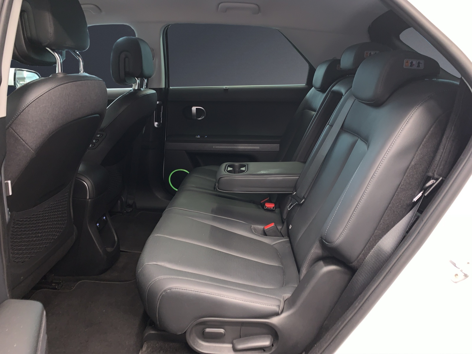 HYUNDAI Ioniq 5 72kW First Ed. 4W-image-9