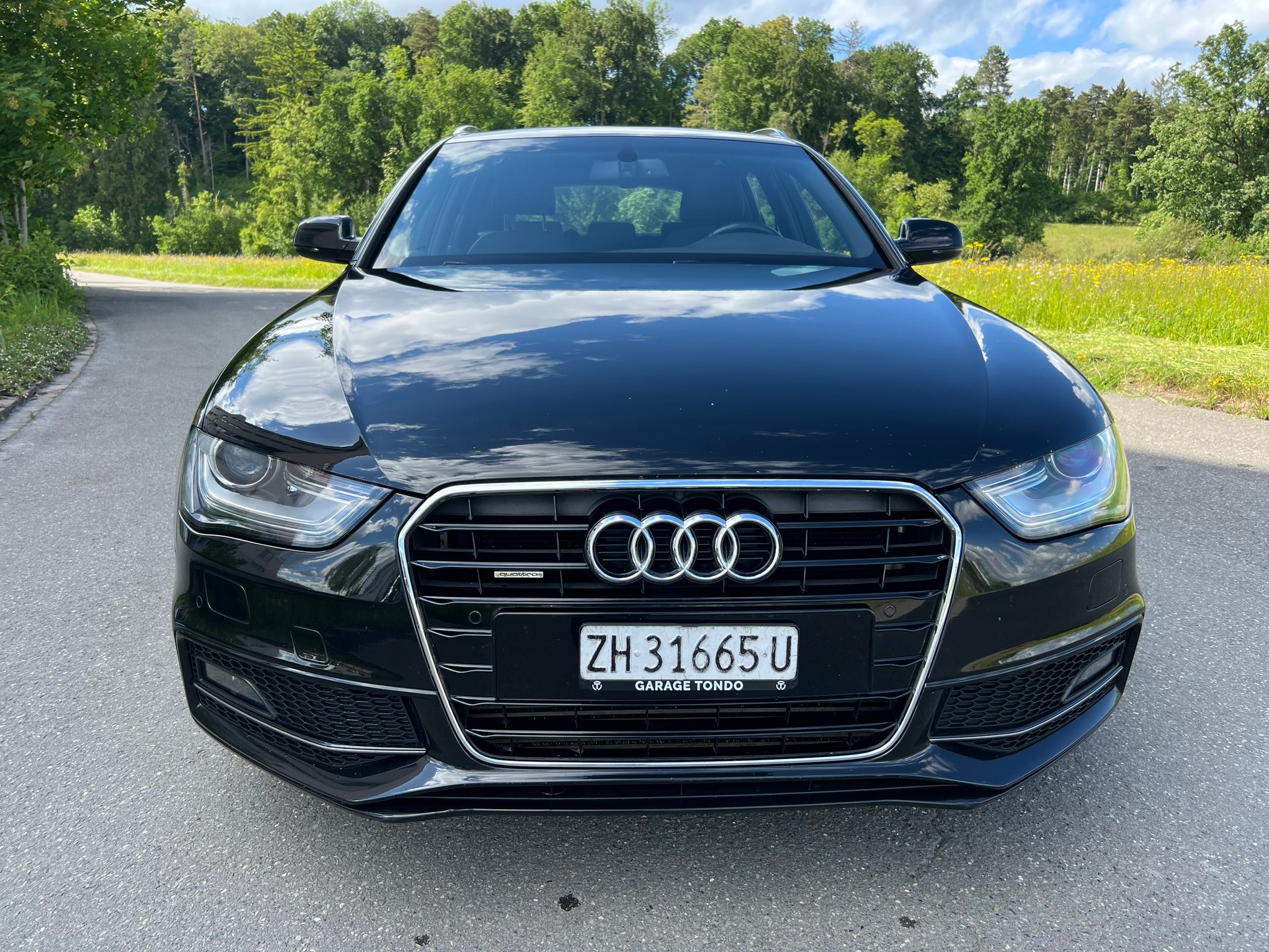 AUDI A4 Avant 2.0 TFSI quattro s-tronic S line-image-0