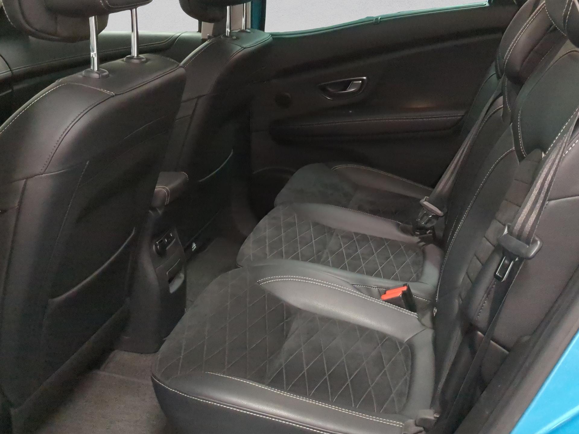 RENAULT Scénic 1.3 16V Turbo Black Edition EDC-image-12