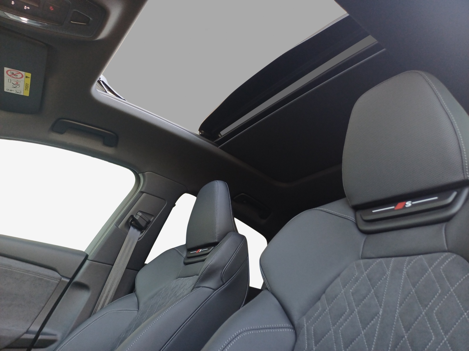 AUDI Q6 Sportback e-tron quattro-image-14
