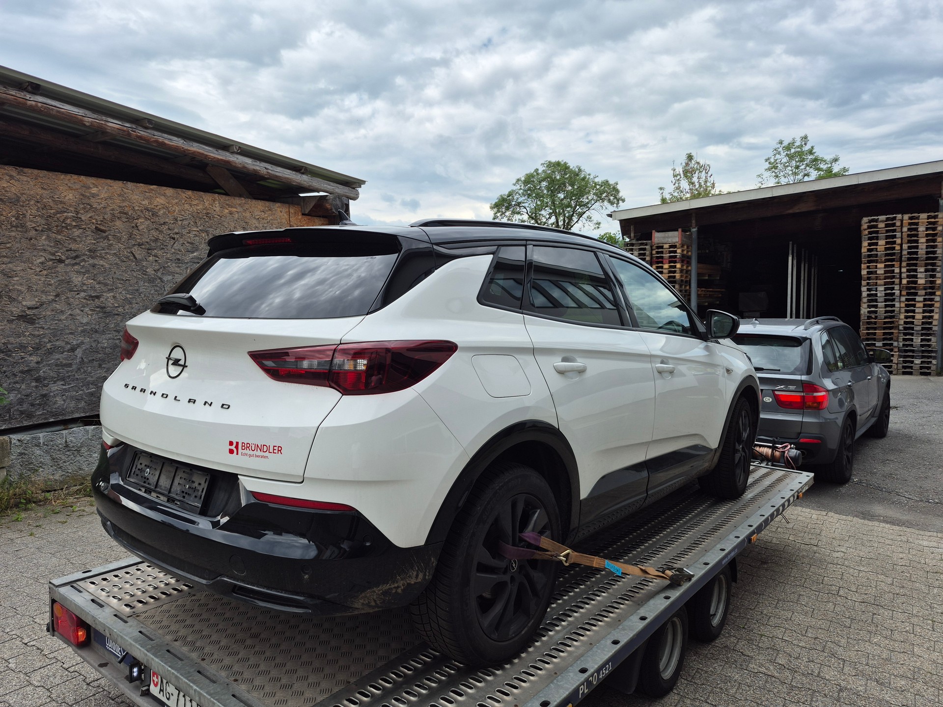 OPEL Grandland 1.5CDTi Edition Automatic-image-2
