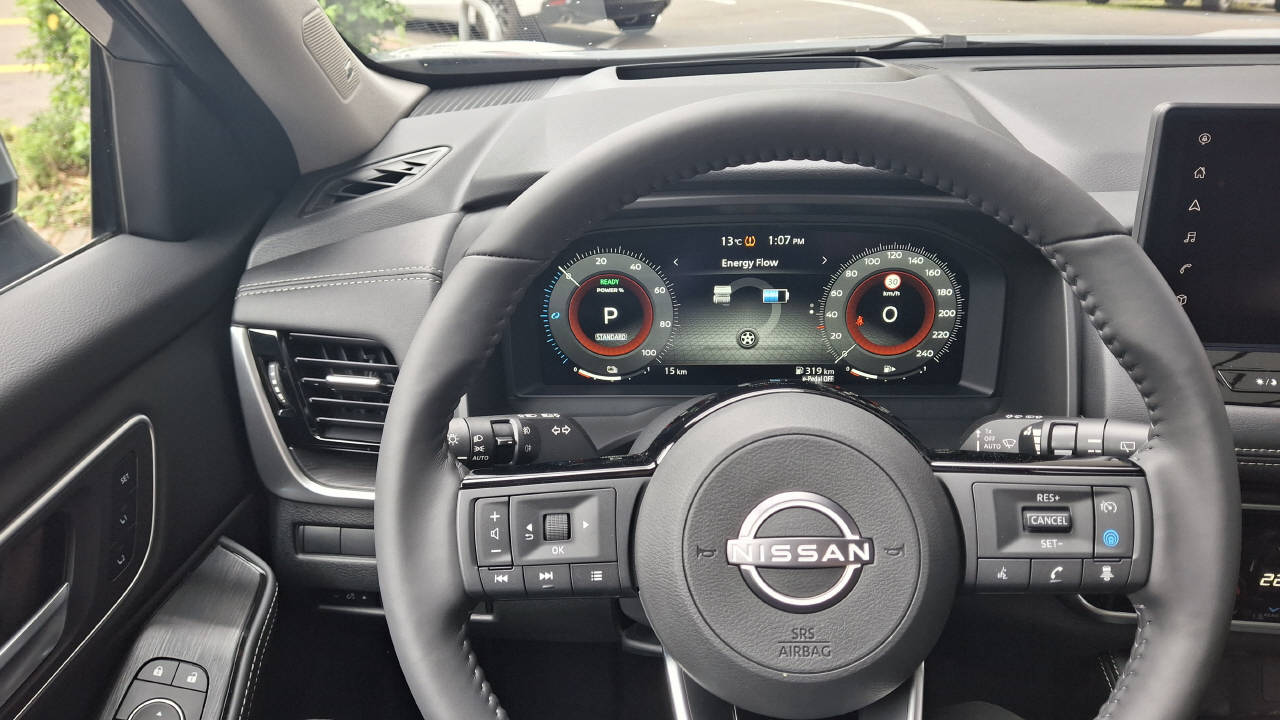 NISSAN X-Trail 1.5 VC-T Tekna+ e-4orce-image-10