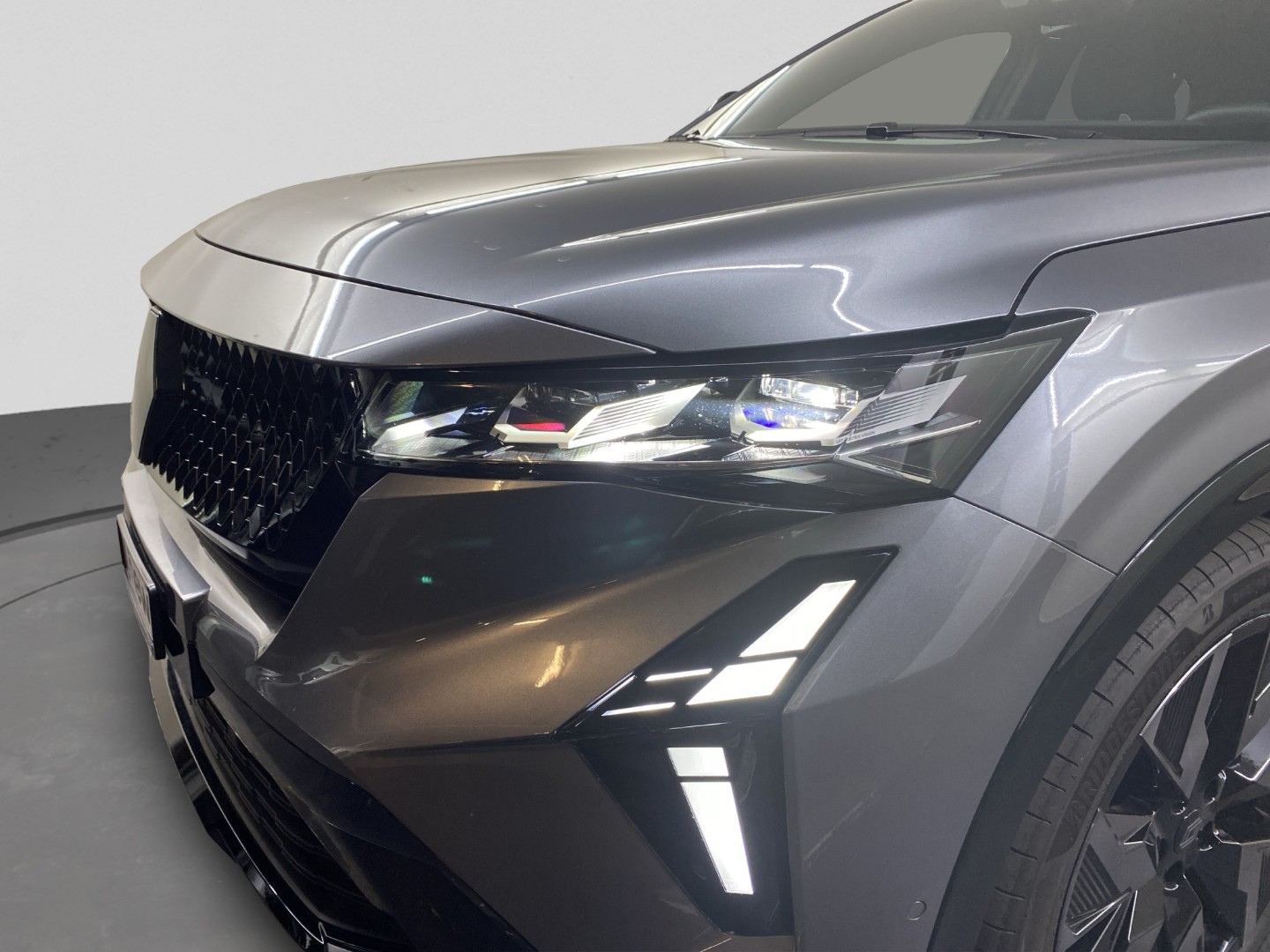 RENAULT Rafale 1.2 E-Tech Hybrid 200 Esprit Alpine-image-21