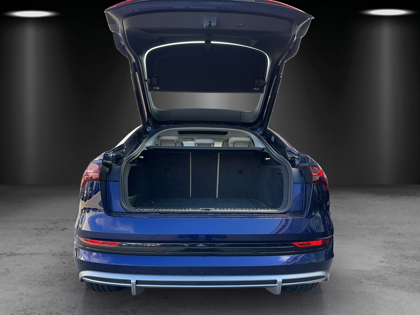 AUDI e-tron 55 Sportback S Line quattro-image-7