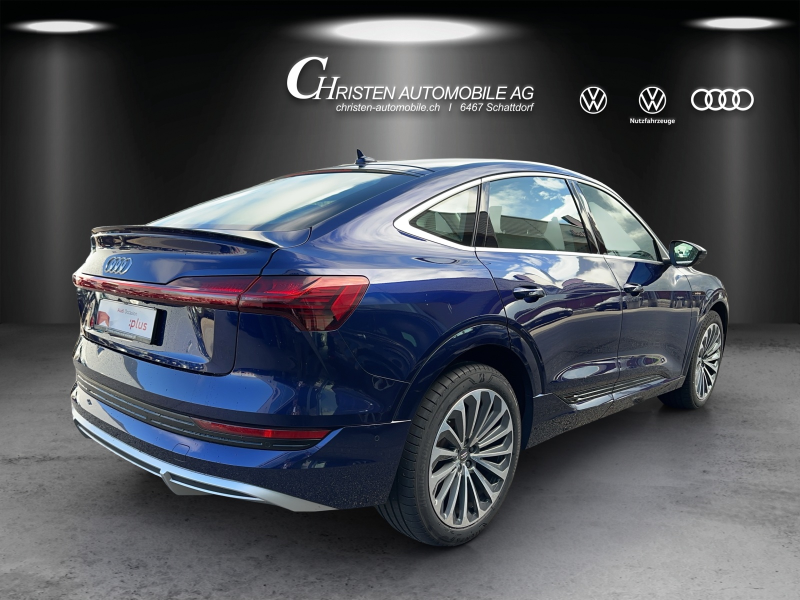 AUDI e-tron 55 Sportback S Line quattro-image-5