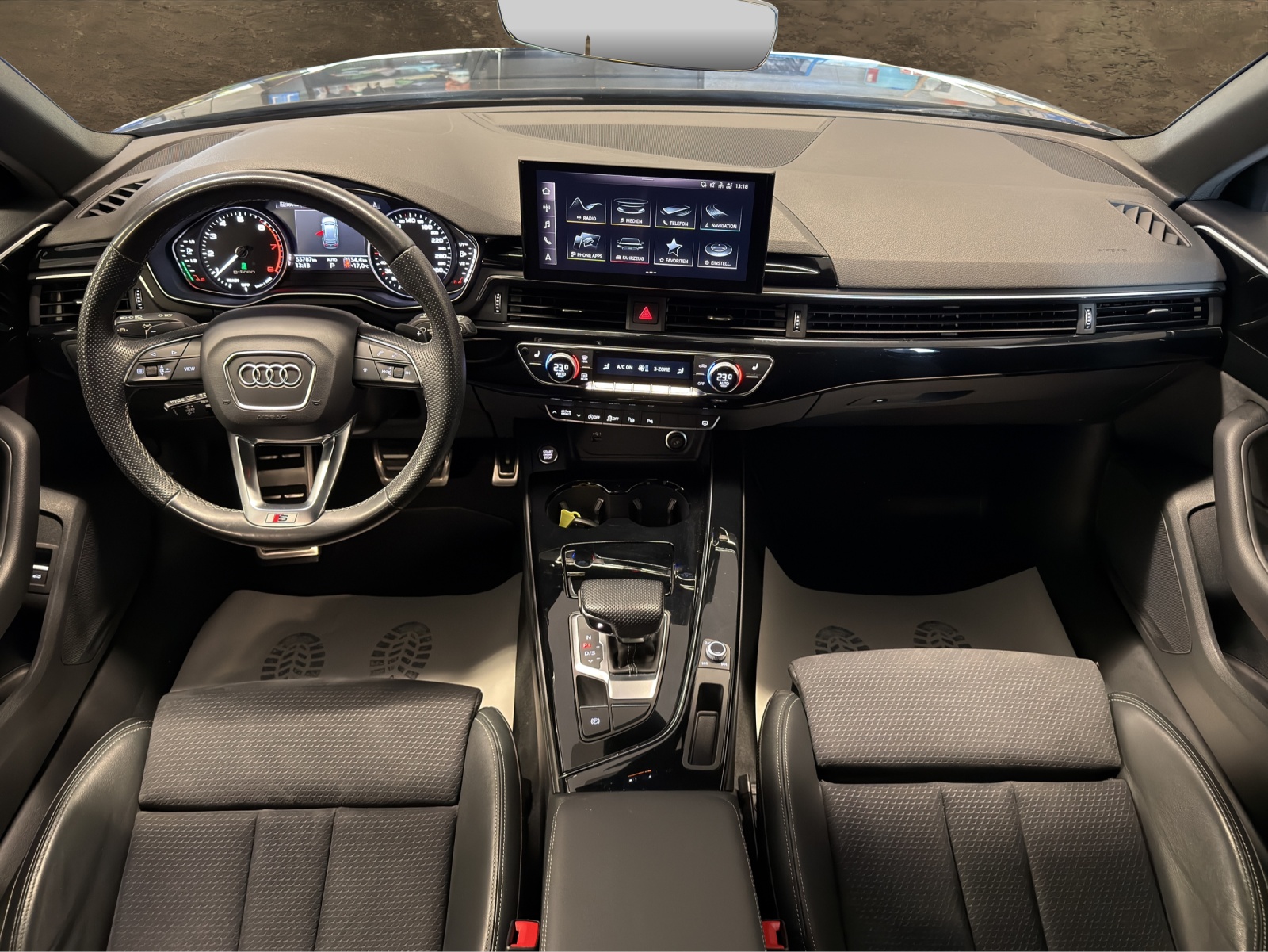 AUDI A4 Avant 40 g-tron S line S-tronic-image-3
