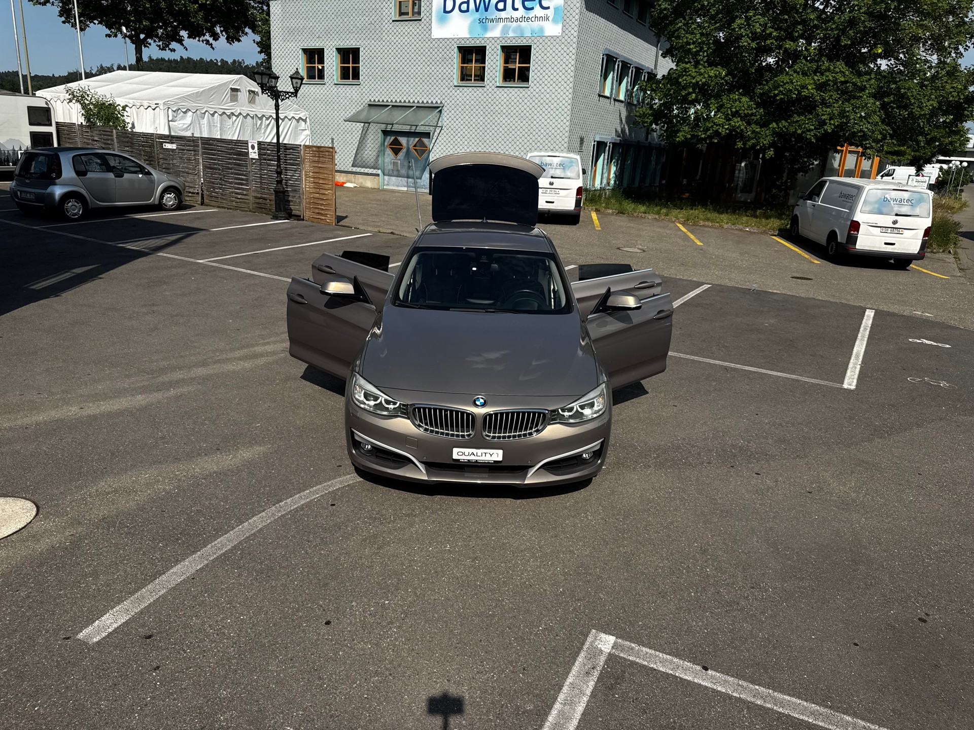 BMW 335i GT Sport Line Steptronic M-SPORT-image-3
