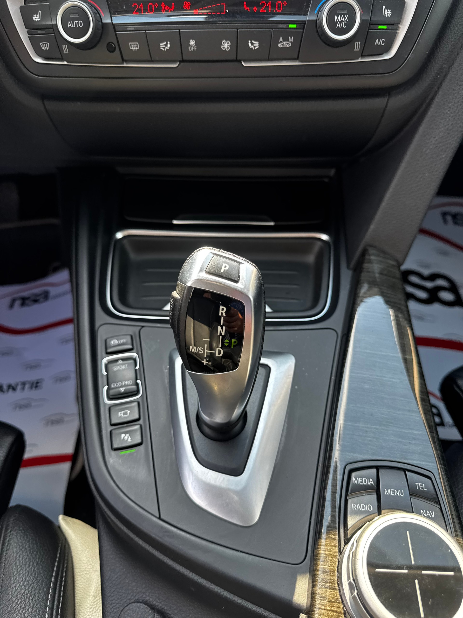 BMW 335i GT Sport Line Steptronic M-SPORT-image-18