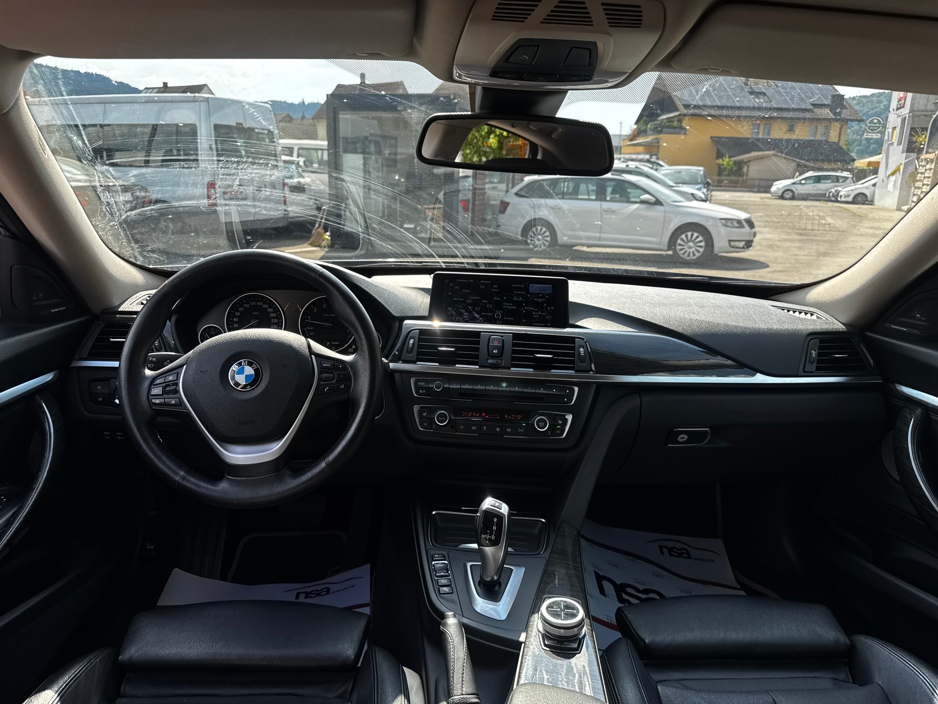 BMW 335i GT Sport Line Steptronic M-SPORT-image-12