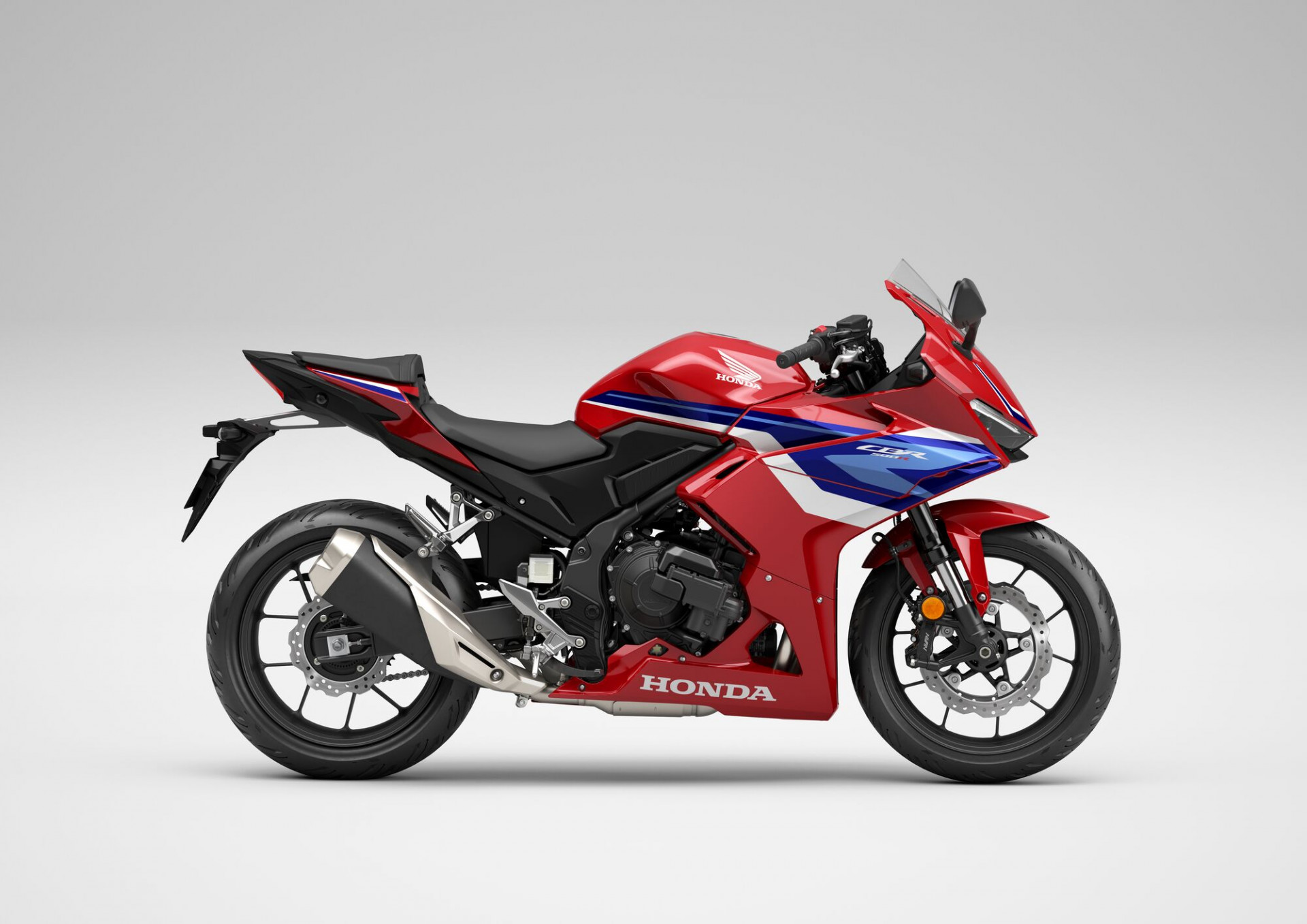 HONDA CBR 500 RA E-Clutch-showroom-element-1