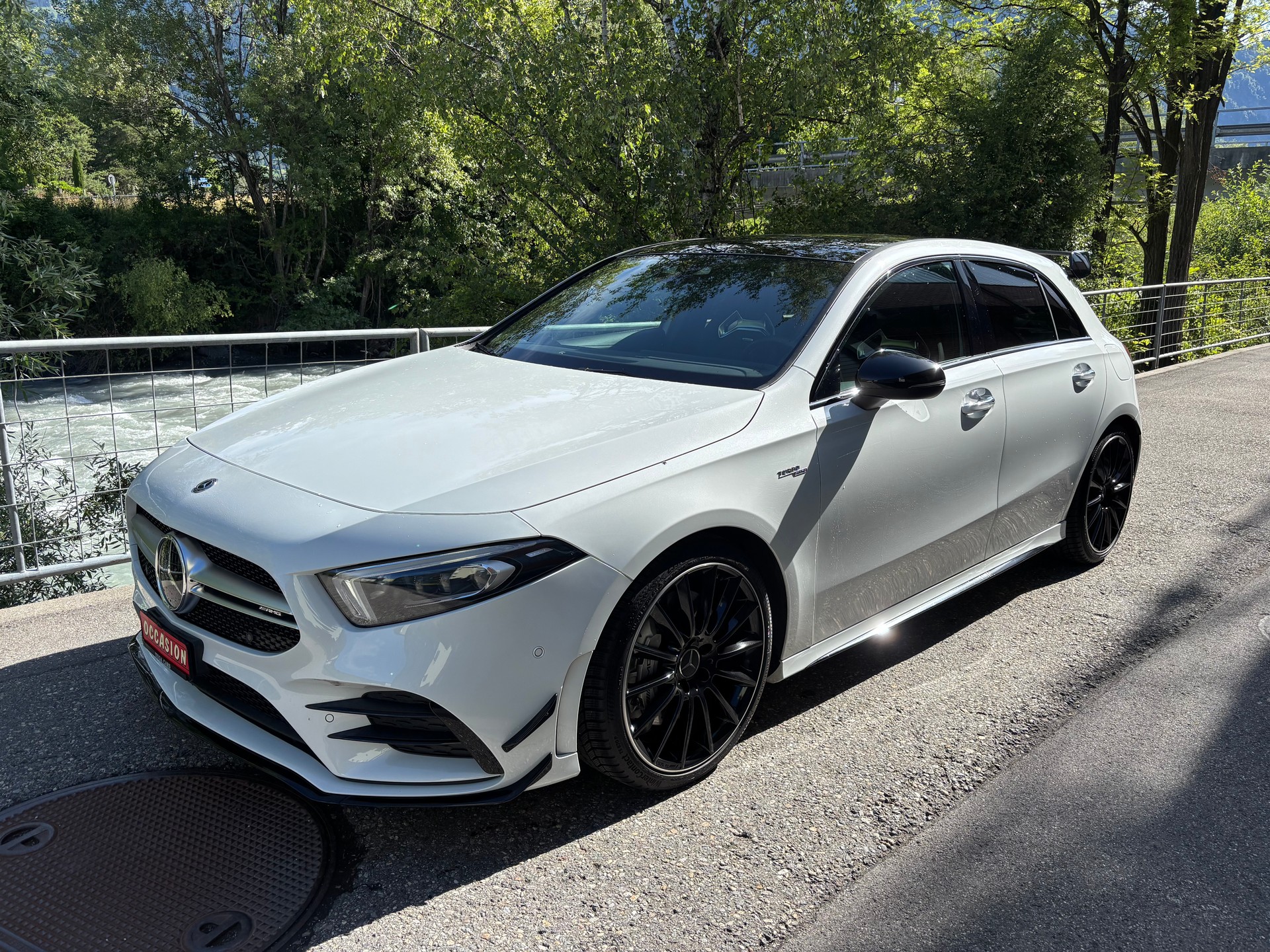 MERCEDES-BENZ A 35 AMG 4Matic Edition 1 Speedshift-image-1