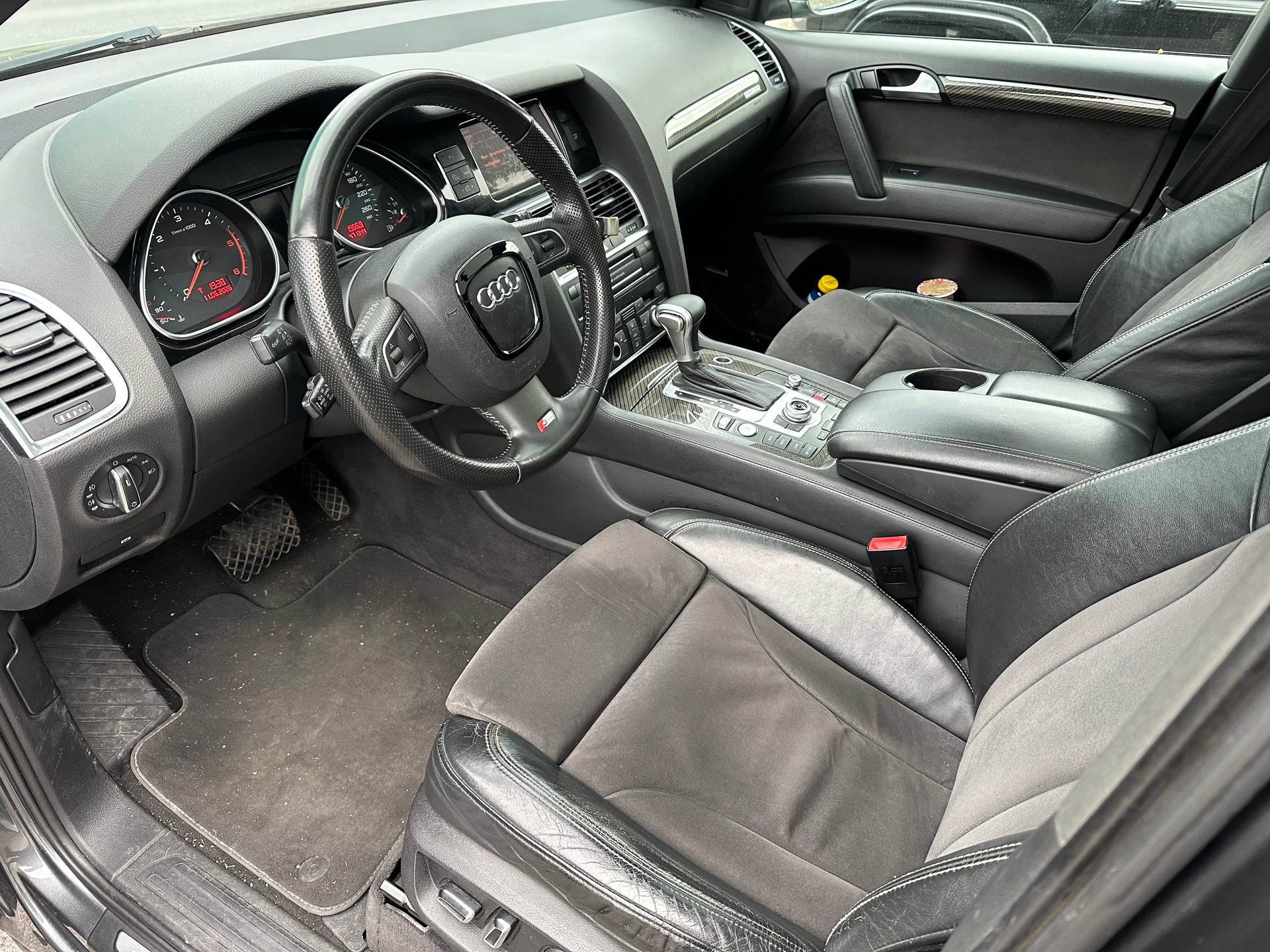 AUDI Q7 3.0 TDI addBlue quattro tiptronic-image-7