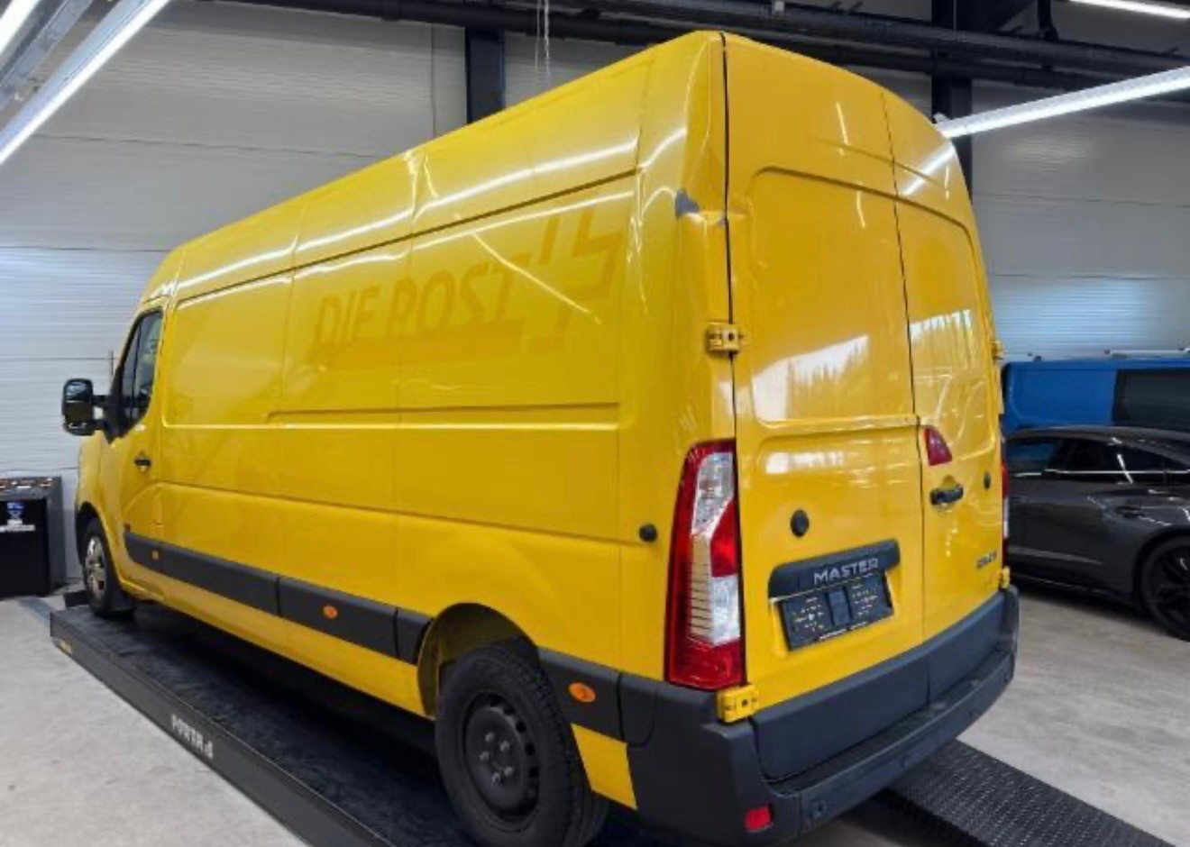 RENAULT Master T35 2.3dCi 135 L3H2-image-5