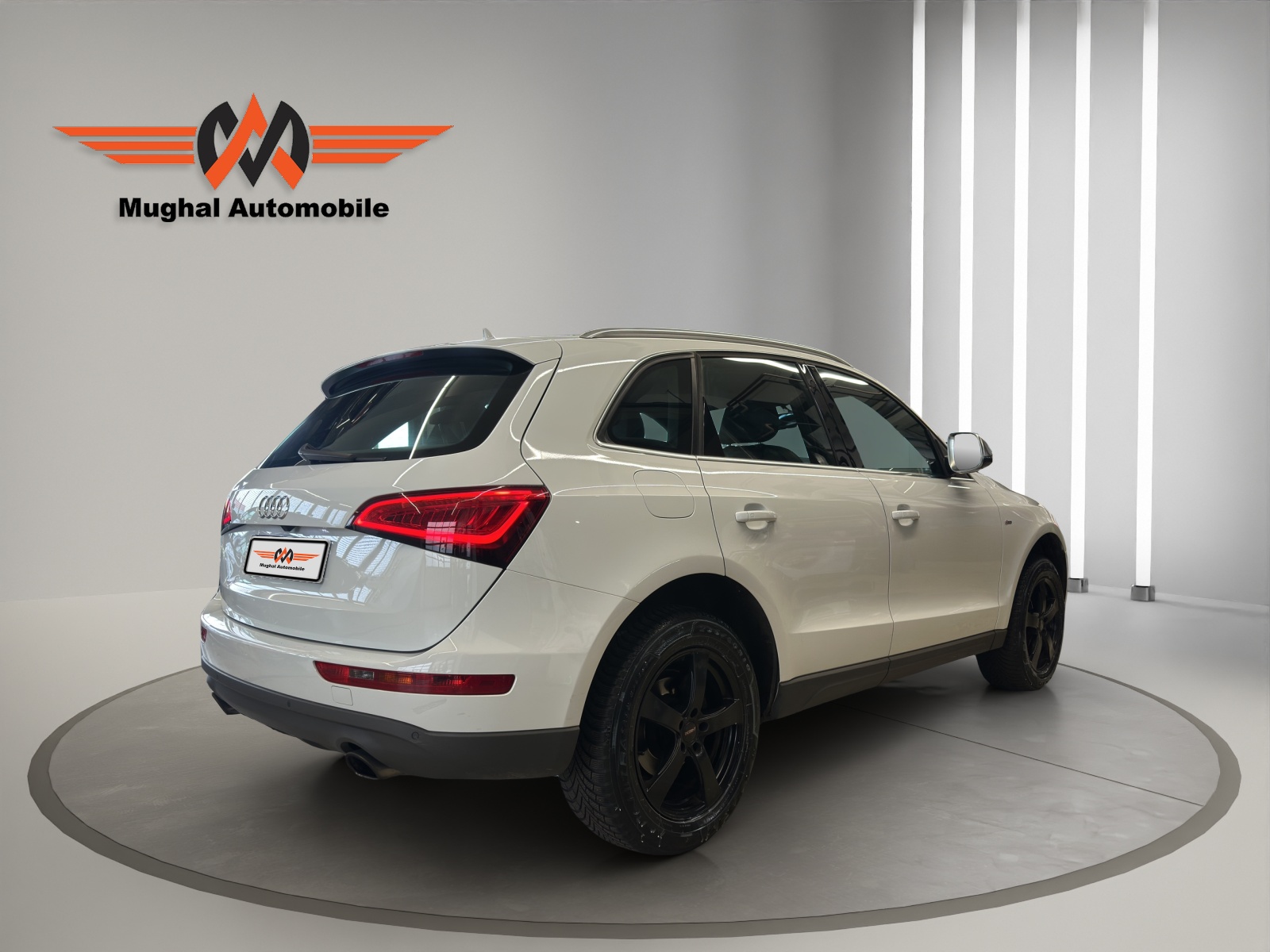 AUDI Q5 2.0 TFSI quattro tiptronic-image-4