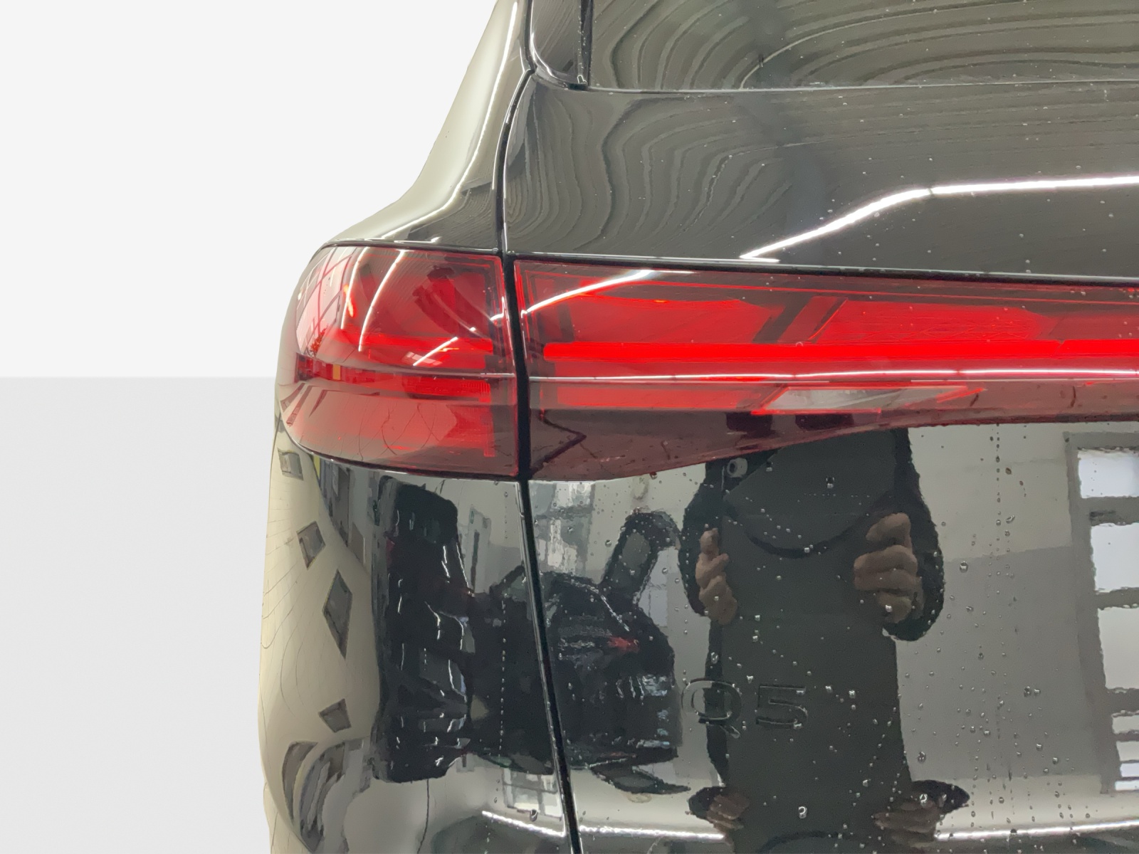 AUDI Q5 e-hybrid quattro 270 kW S-tronic-image-15