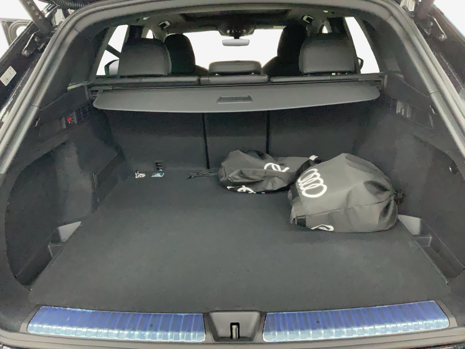AUDI Q5 e-hybrid quattro 270 kW S-tronic-image-12