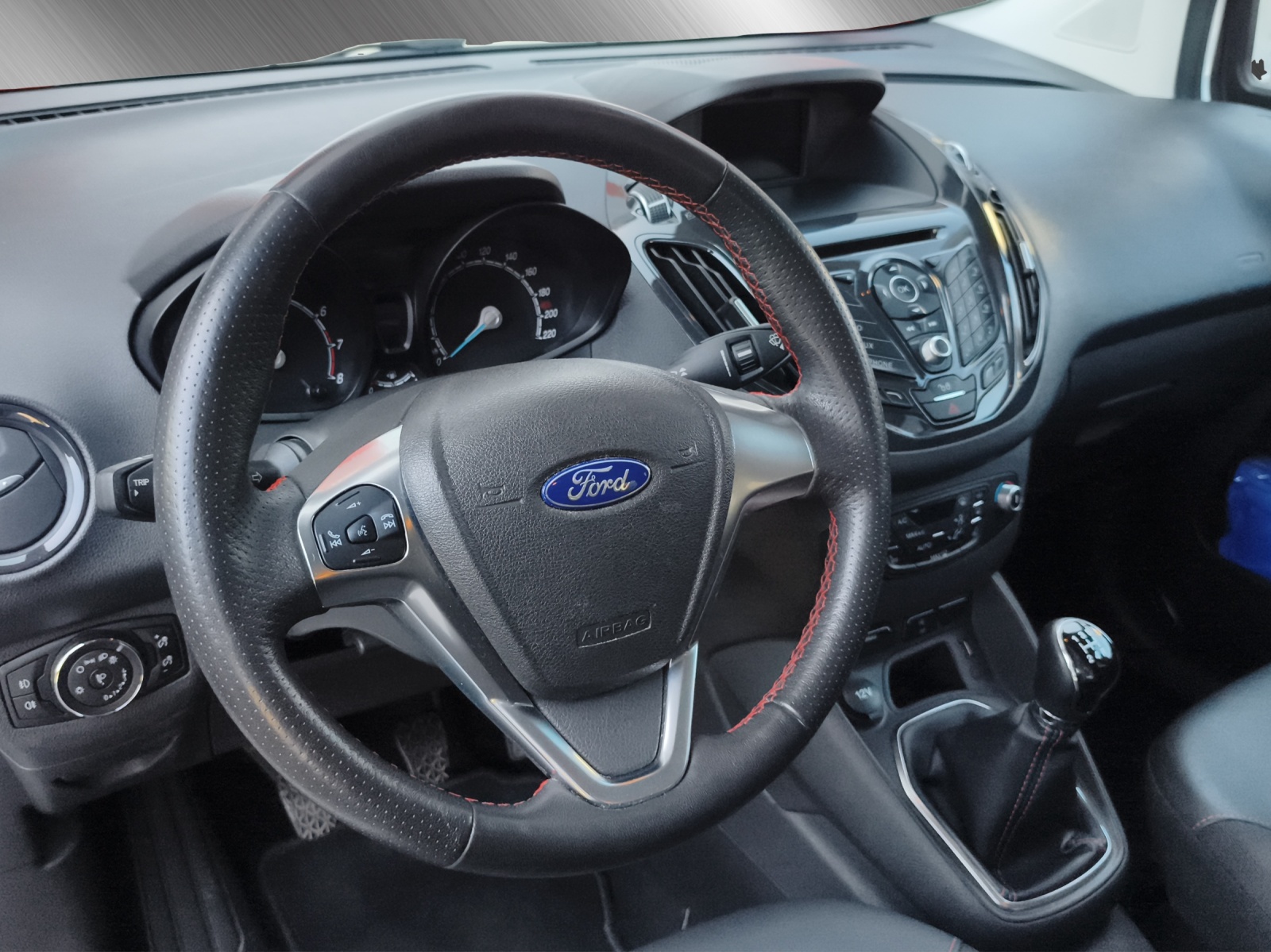 FORD TOURNEO COURIERier 1.0 EcoB 100 Sport-image-8