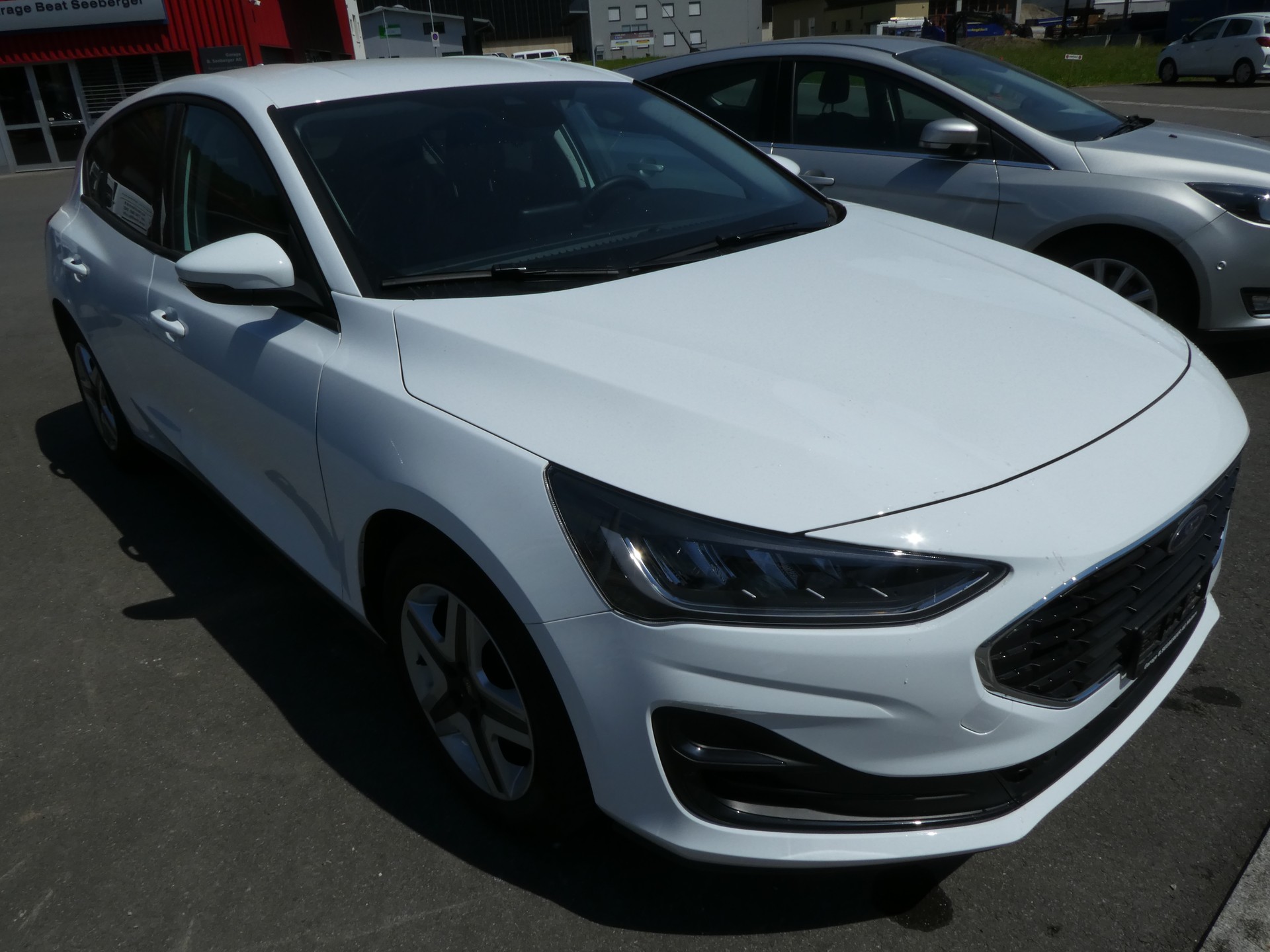 FORD Focus 1.0 SCTi Cool Connect-image-0