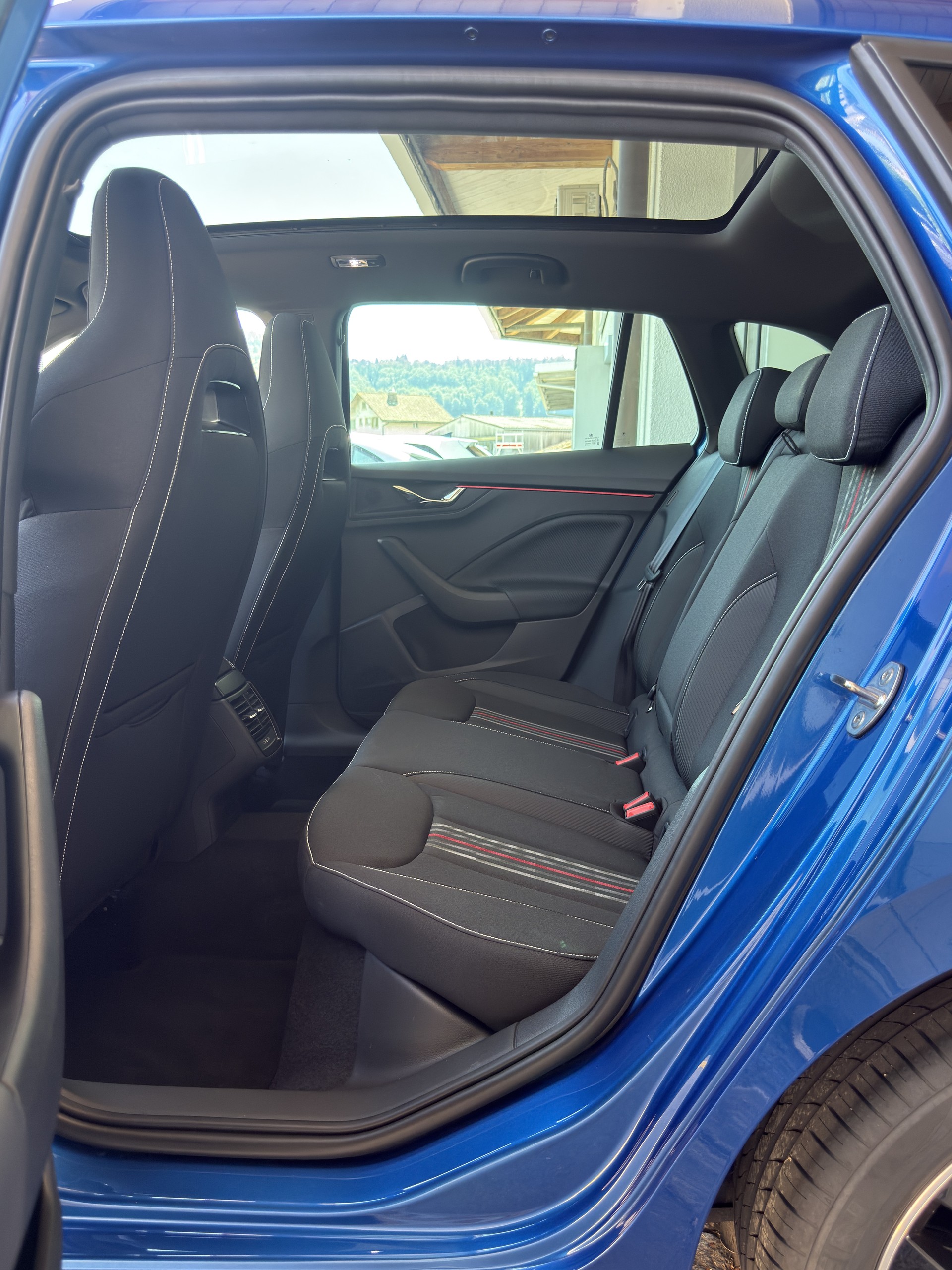 SKODA Scala 1.5 TSI Monte Carlo DSG-image-11