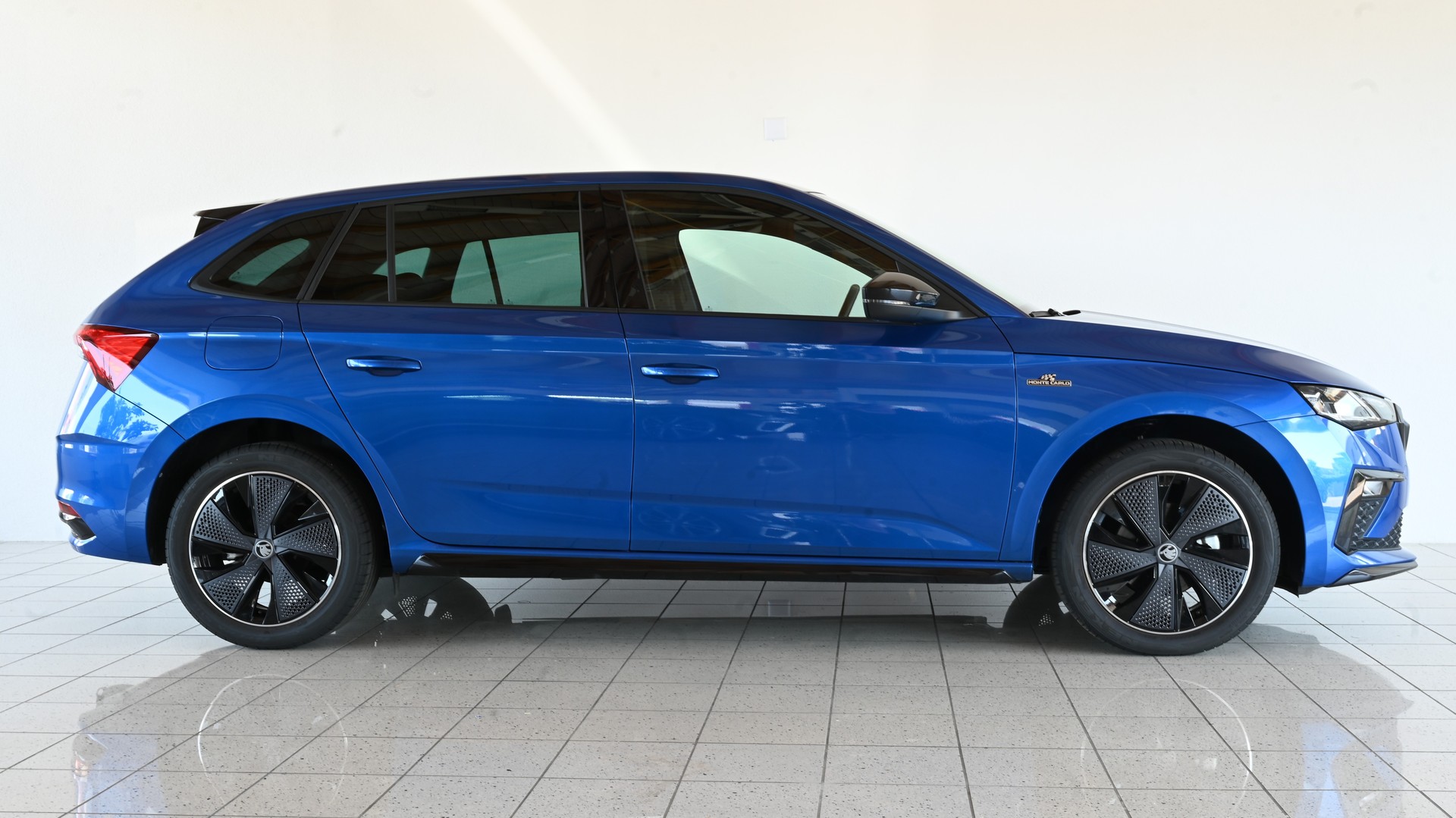 SKODA Scala 1.5 TSI Monte Carlo DSG-image-4