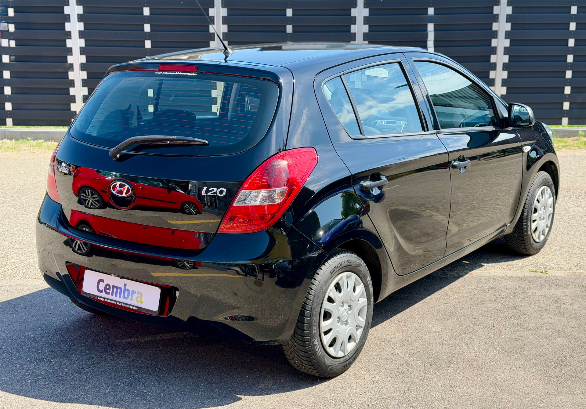 HYUNDAI i20 1.2 Comfort-image-4