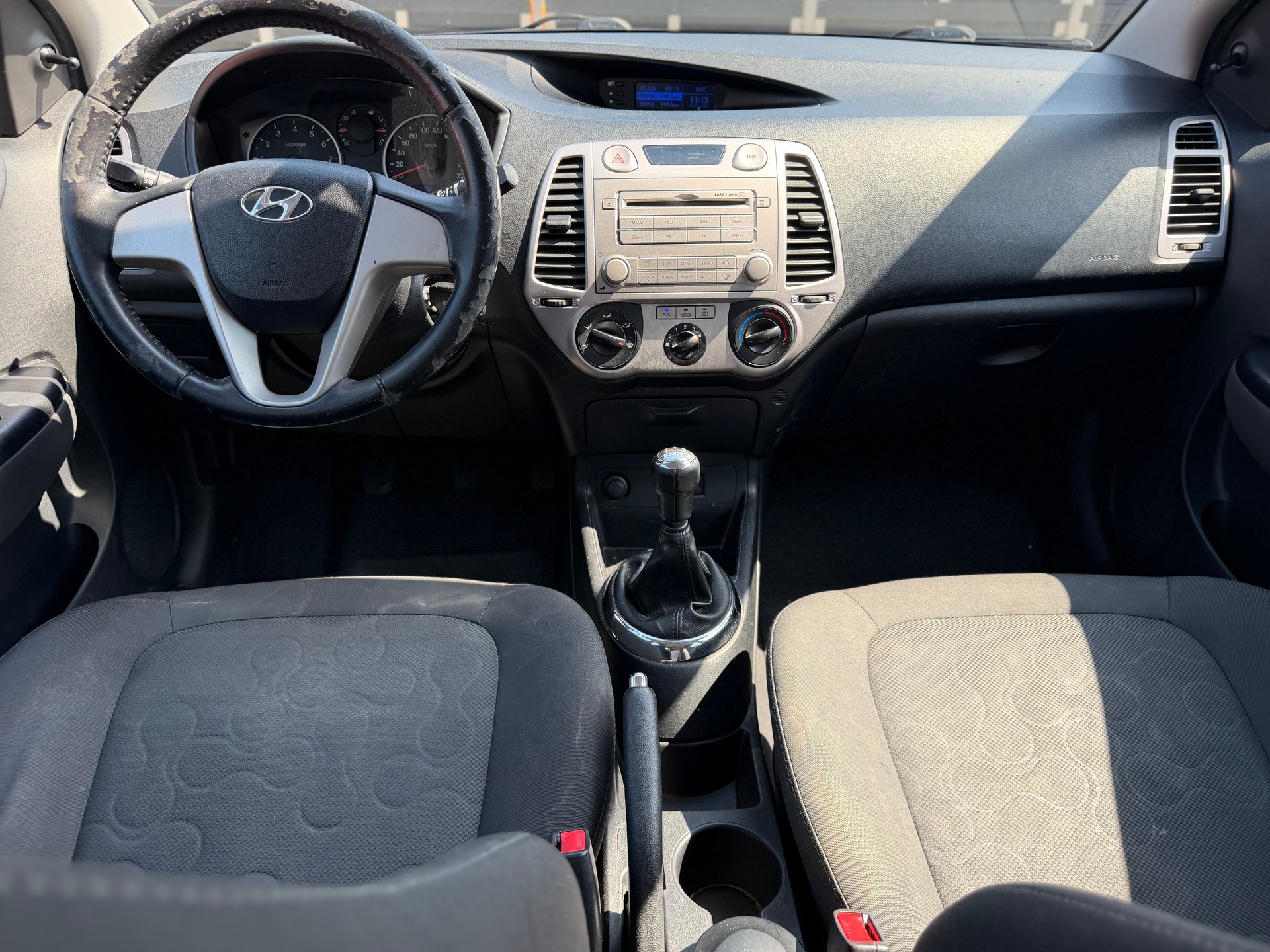 HYUNDAI i20 1.2 Comfort-image-5