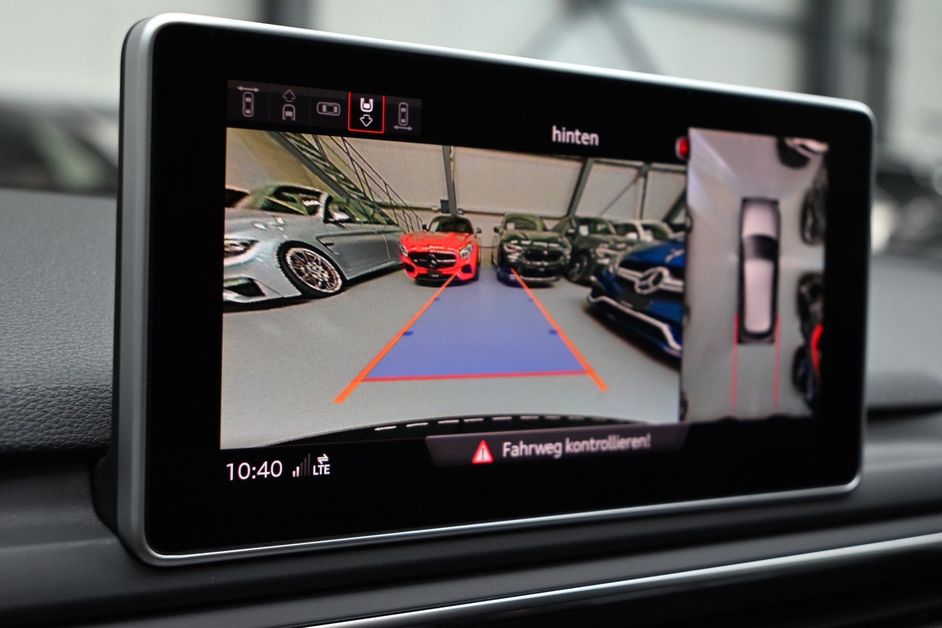 AUDI RS4 Avant 2.9 TFSI quattro tiptronic-image-12