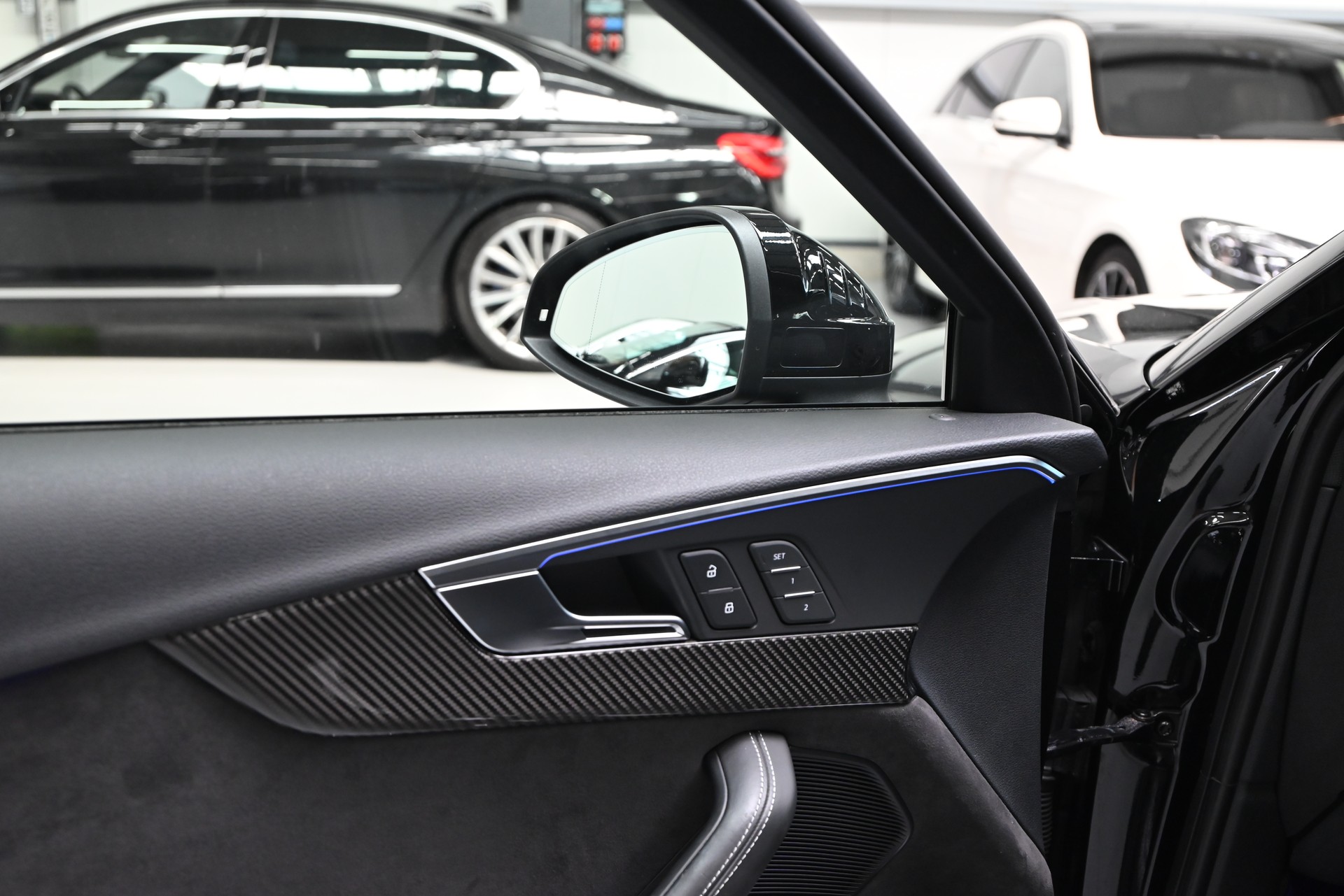AUDI RS4 Avant 2.9 TFSI quattro tiptronic-image-20