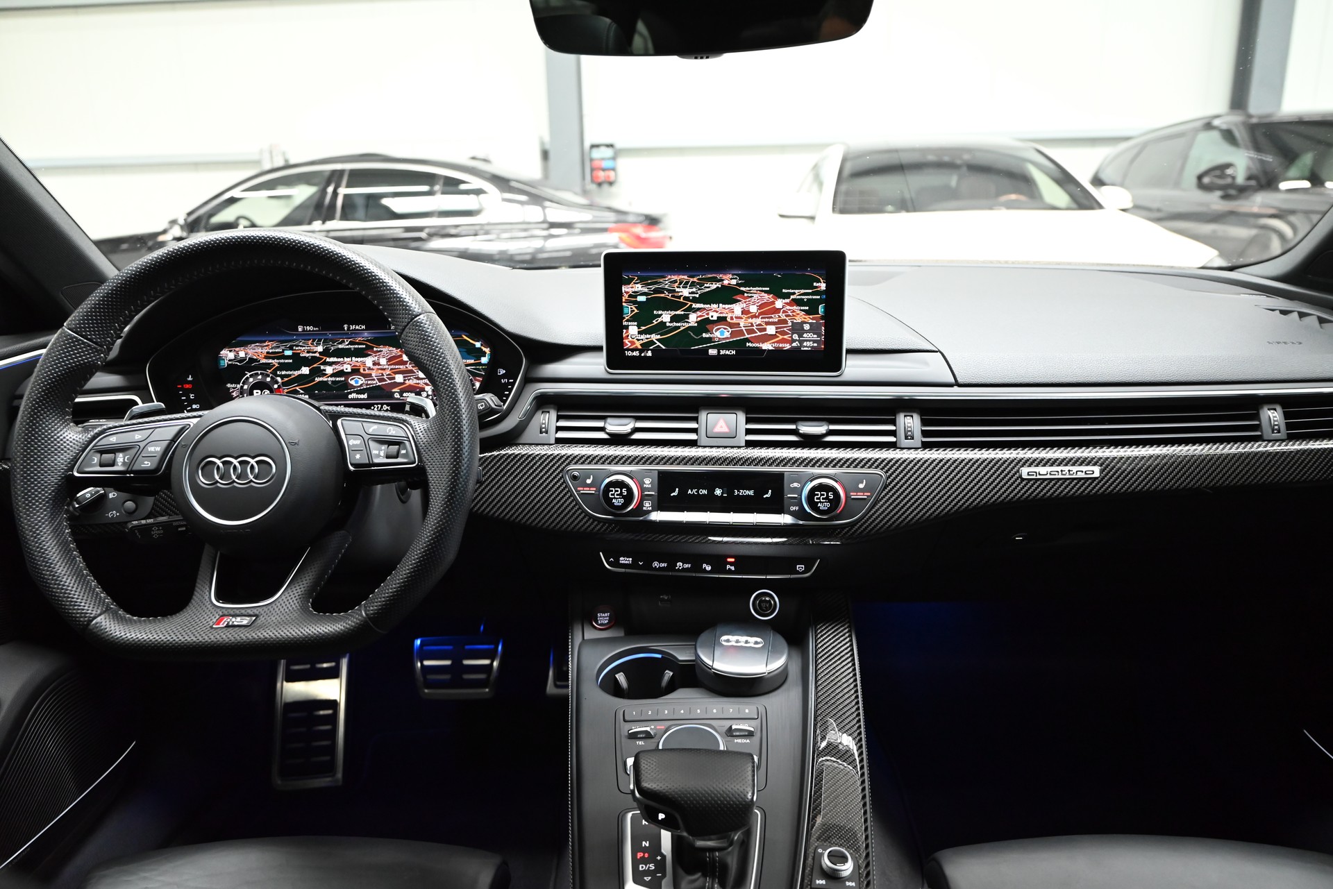 AUDI RS4 Avant 2.9 TFSI quattro tiptronic-image-10