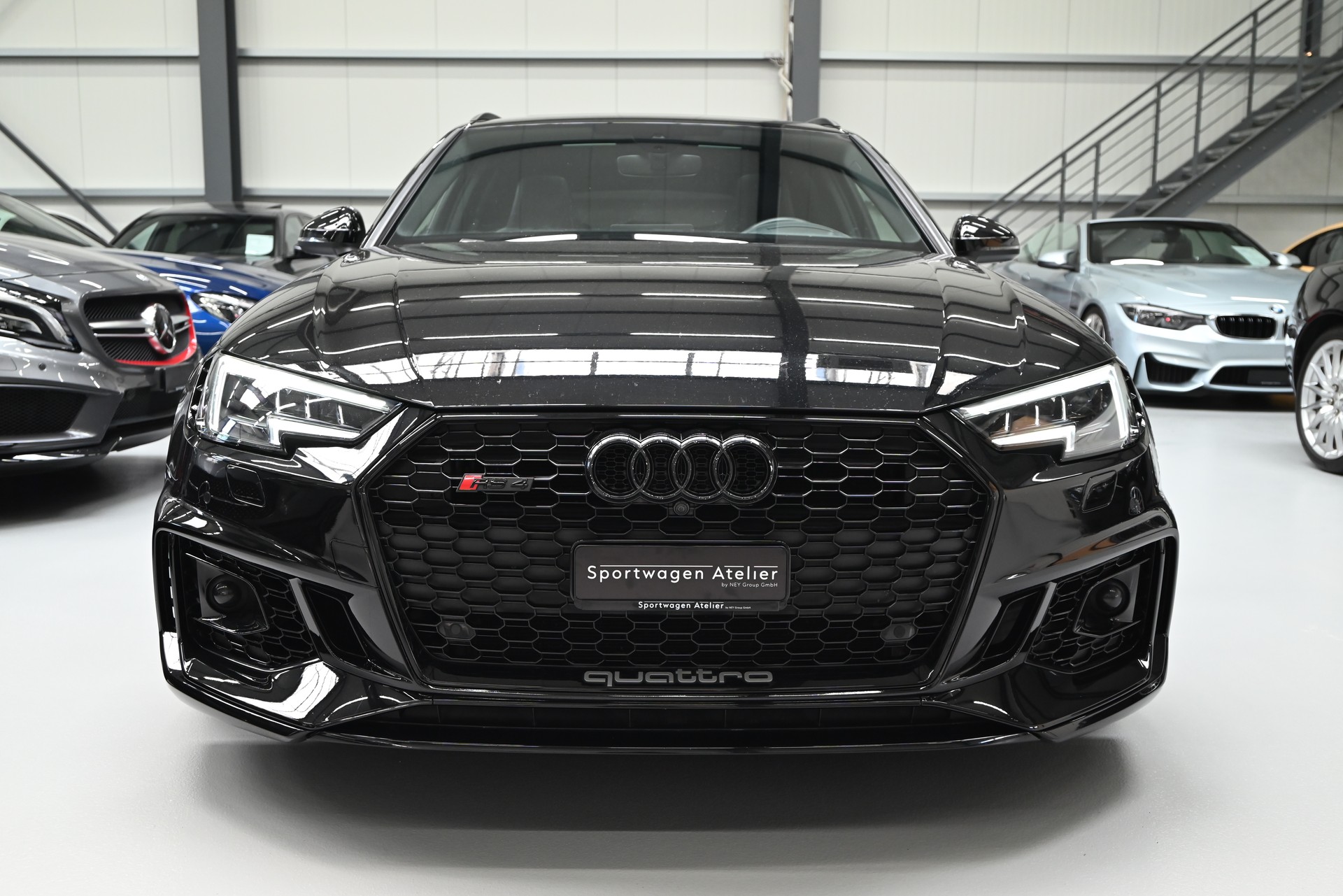 AUDI RS4 Avant 2.9 TFSI quattro tiptronic-image-9