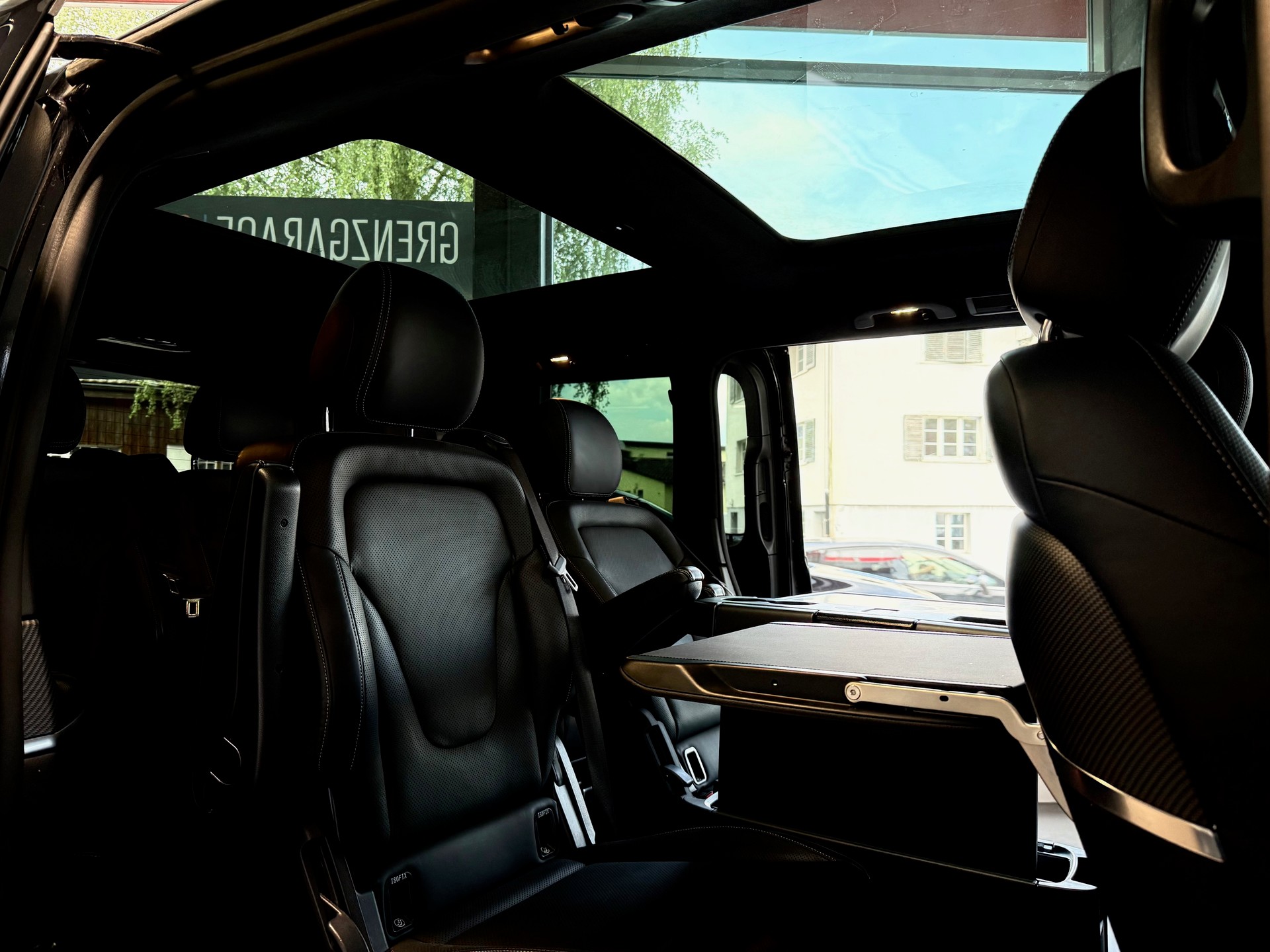 MERCEDES-BENZ V 300 d lang Exclusive 4Matic 9G-Tronic-image-8