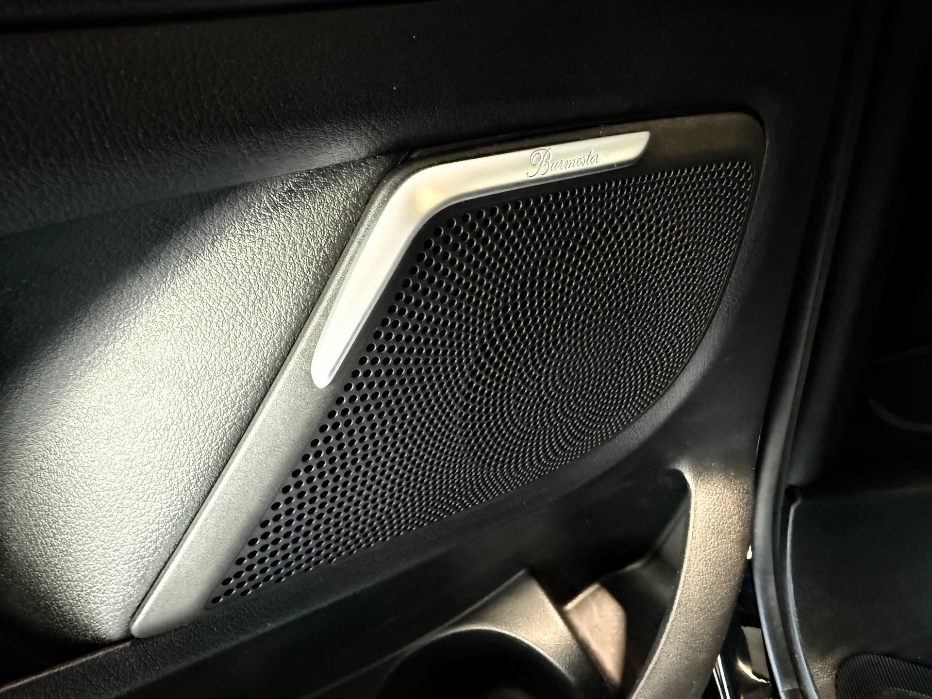 MERCEDES-BENZ V 300 d lang Exclusive 4Matic 9G-Tronic-image-18