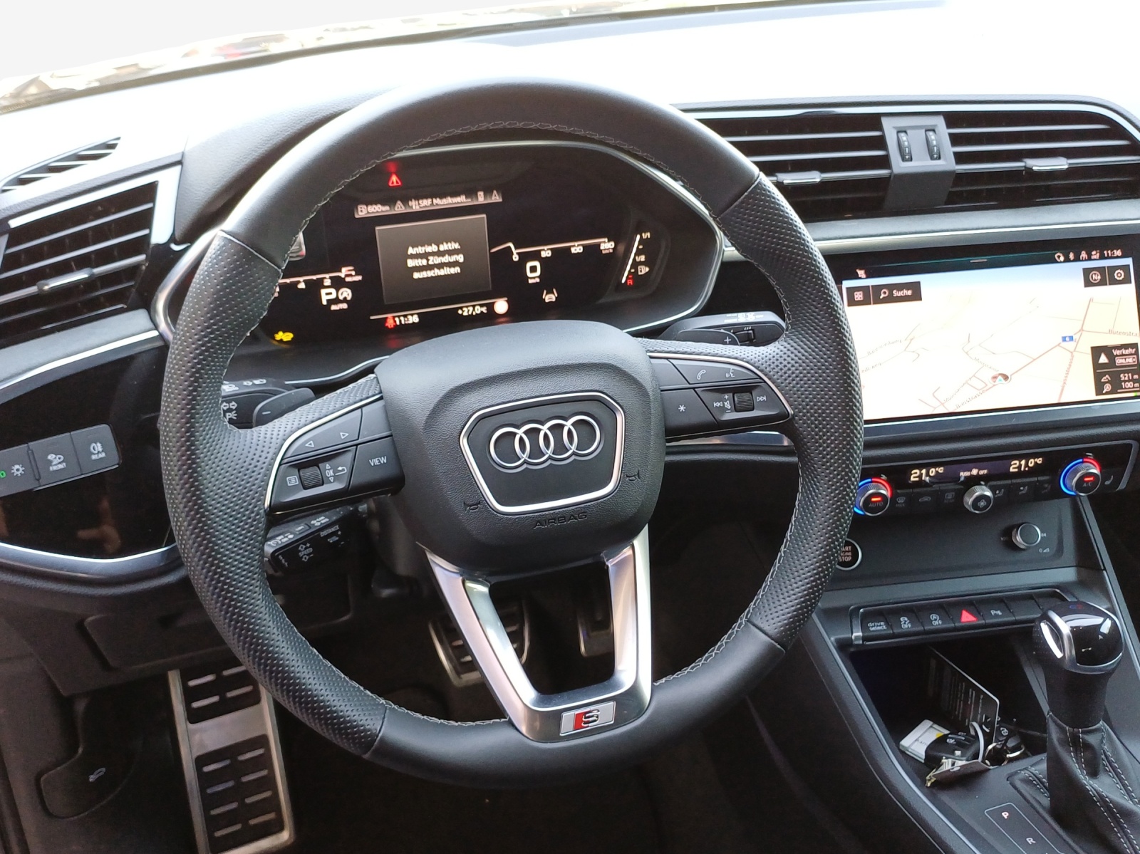 AUDI Q3 Sportback 40 TFSI S line quattro S-tronic-image-9
