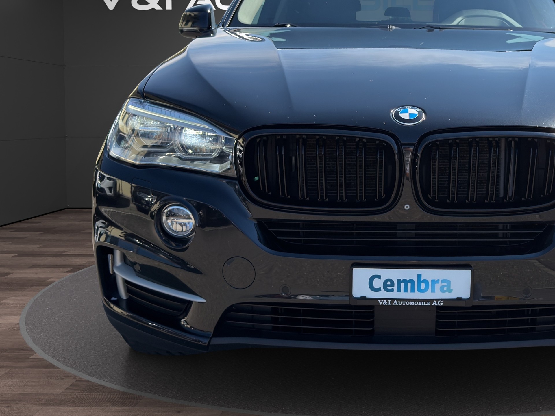 BMW X5 xDrive 30d Steptronic-image-8
