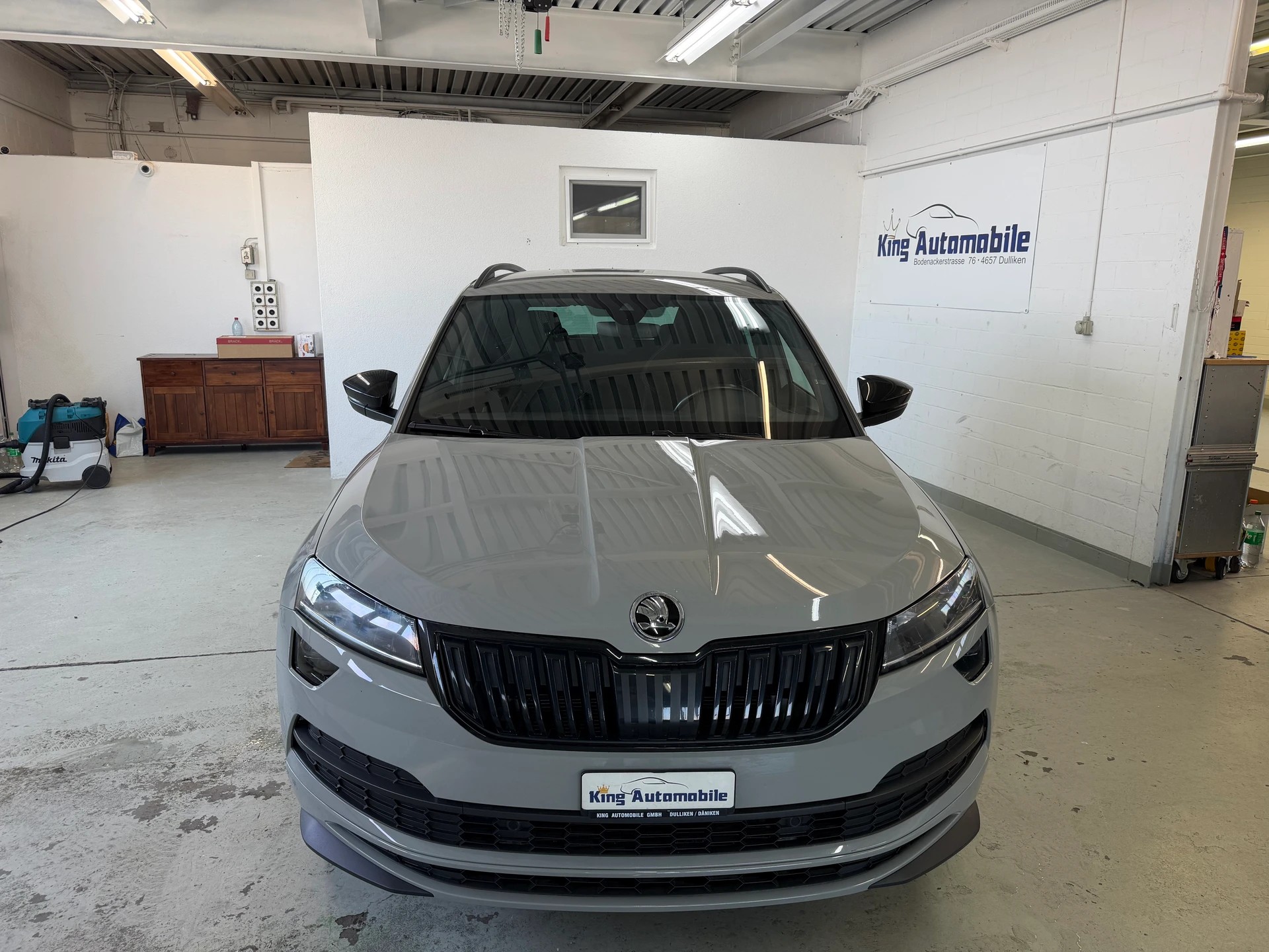 SKODA Karoq 2.0 TSI SportLine 4x4 DSG | CH-Auto | Aus 1-Hand | Frisch MFK | RF-Kamera-image-2