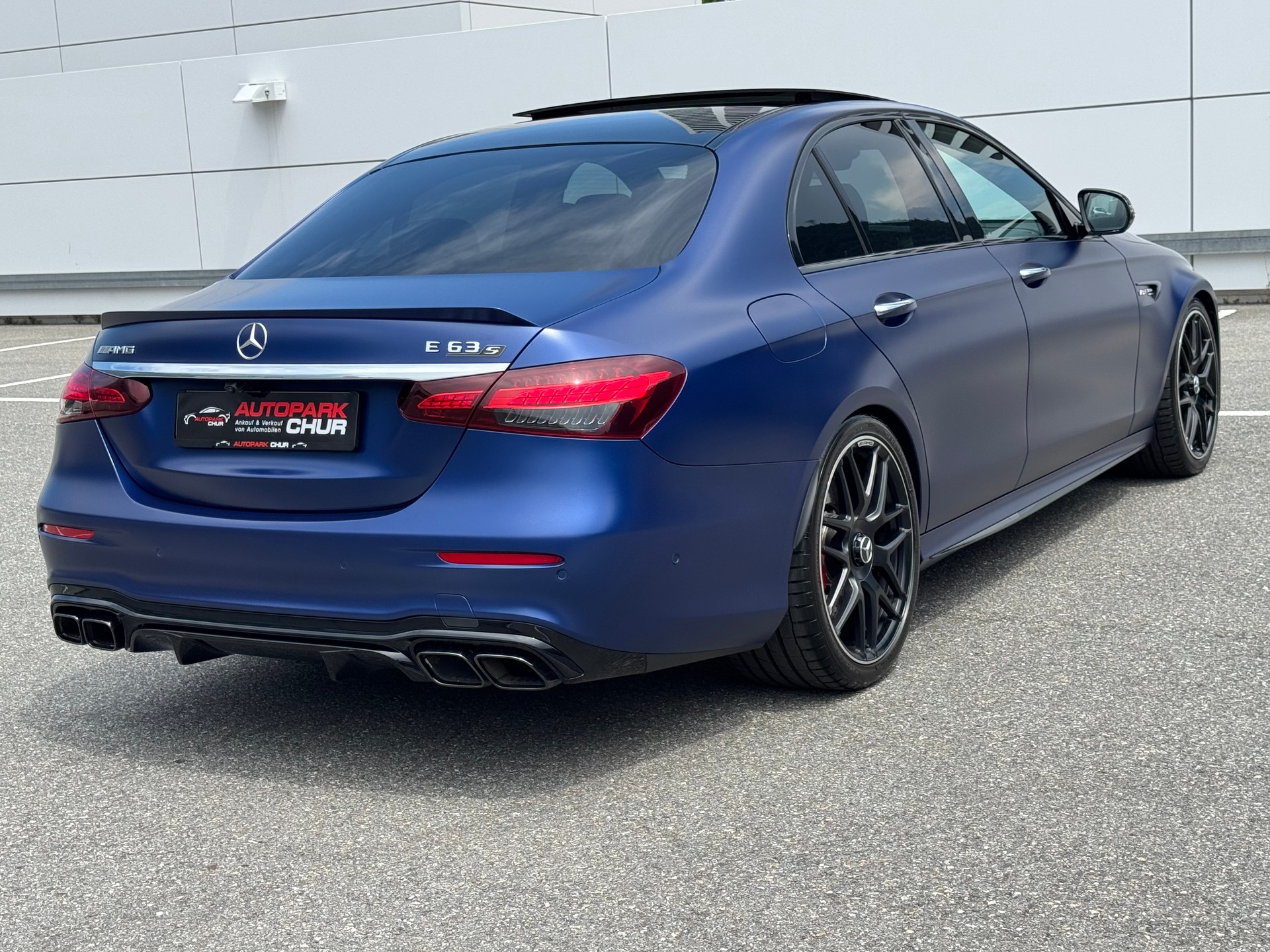 MERCEDES-BENZ AMG E 63 S 4Matic+ Speedshift 9G-TCT-image-4